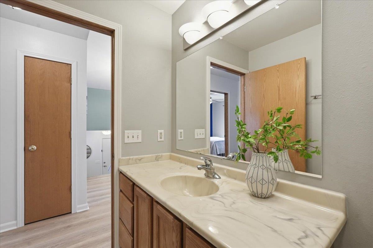 142 Meadow Ridge Lane