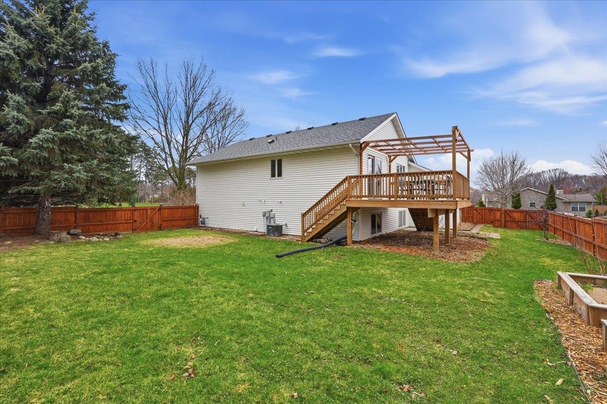 142 Meadow Ridge Lane