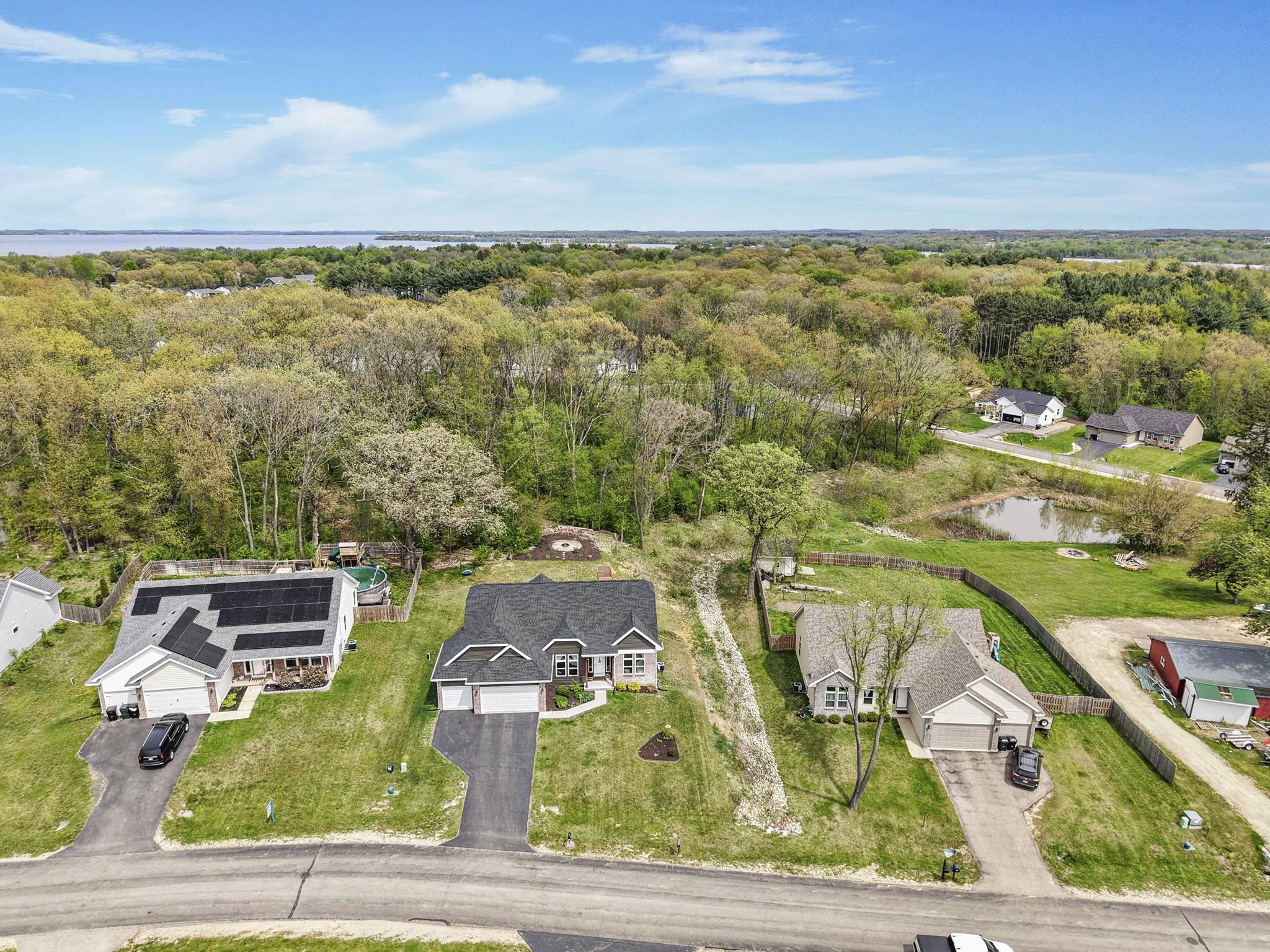 11134 N Lake Woods Drive