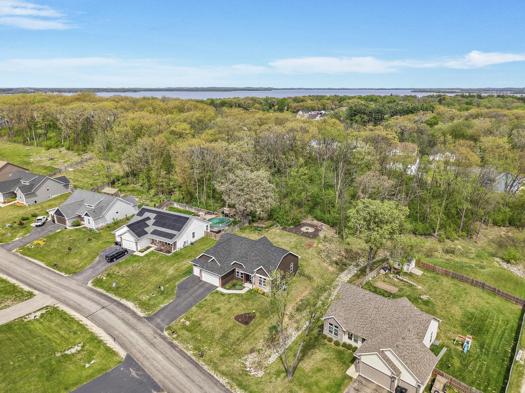 11134 N Lake Woods Drive
