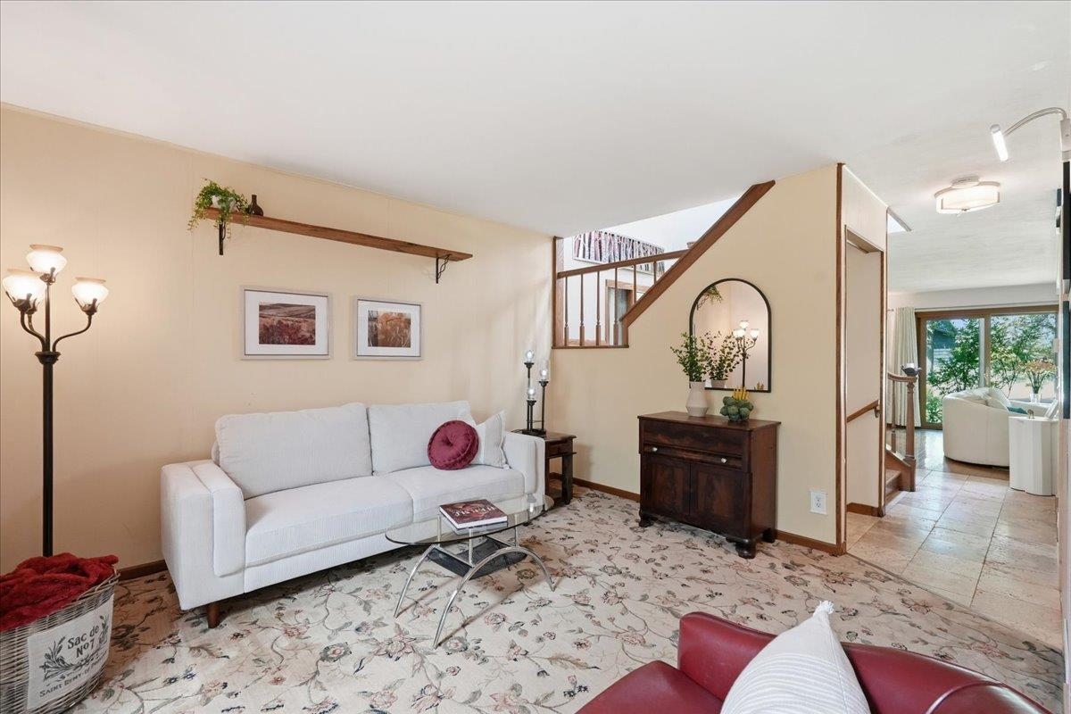 7062 Craig Lane