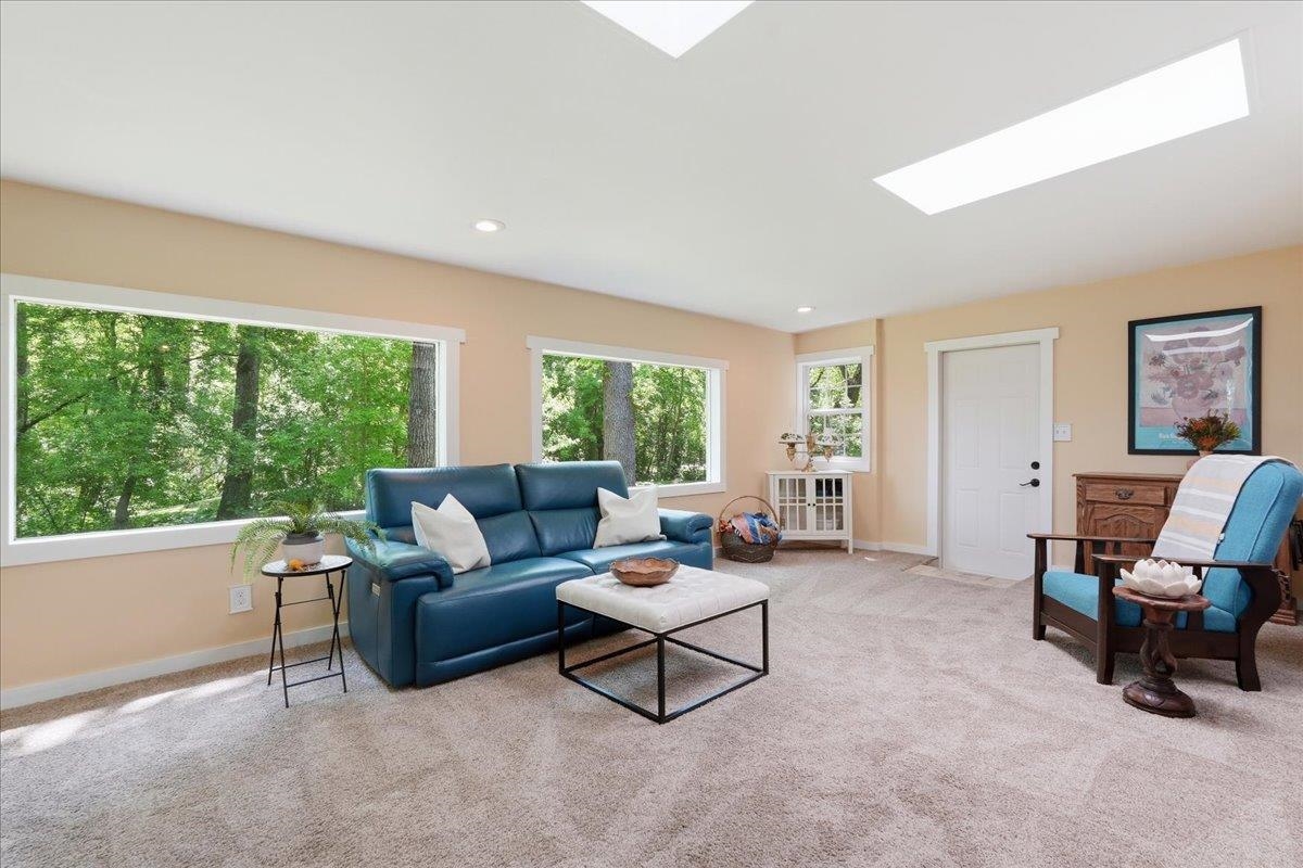 7062 Craig Lane