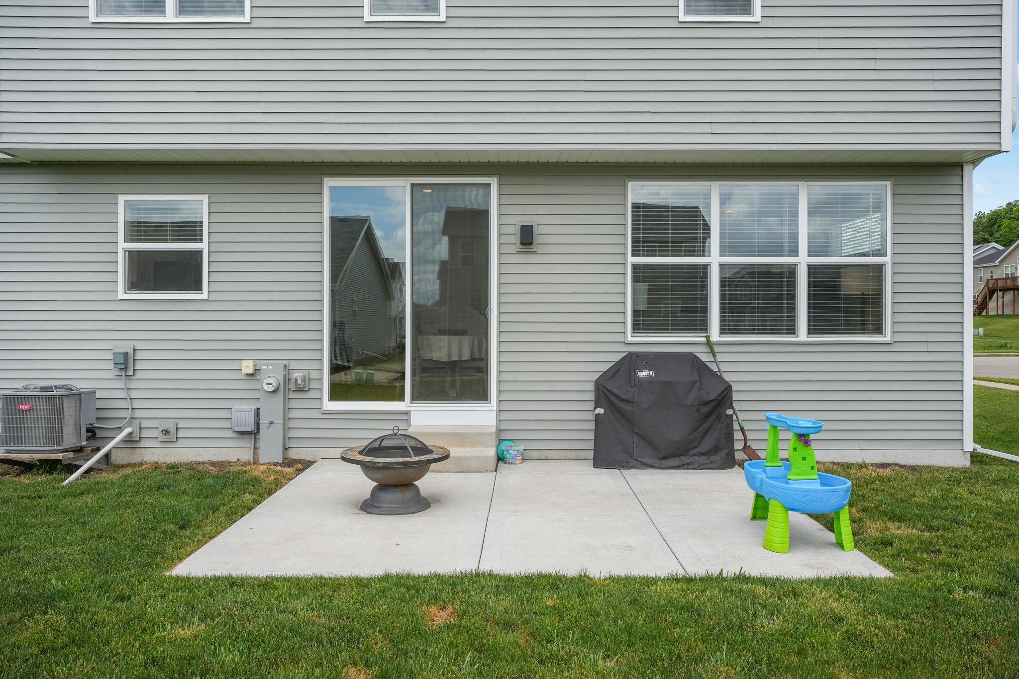 8016 Laufenberg Boulevard