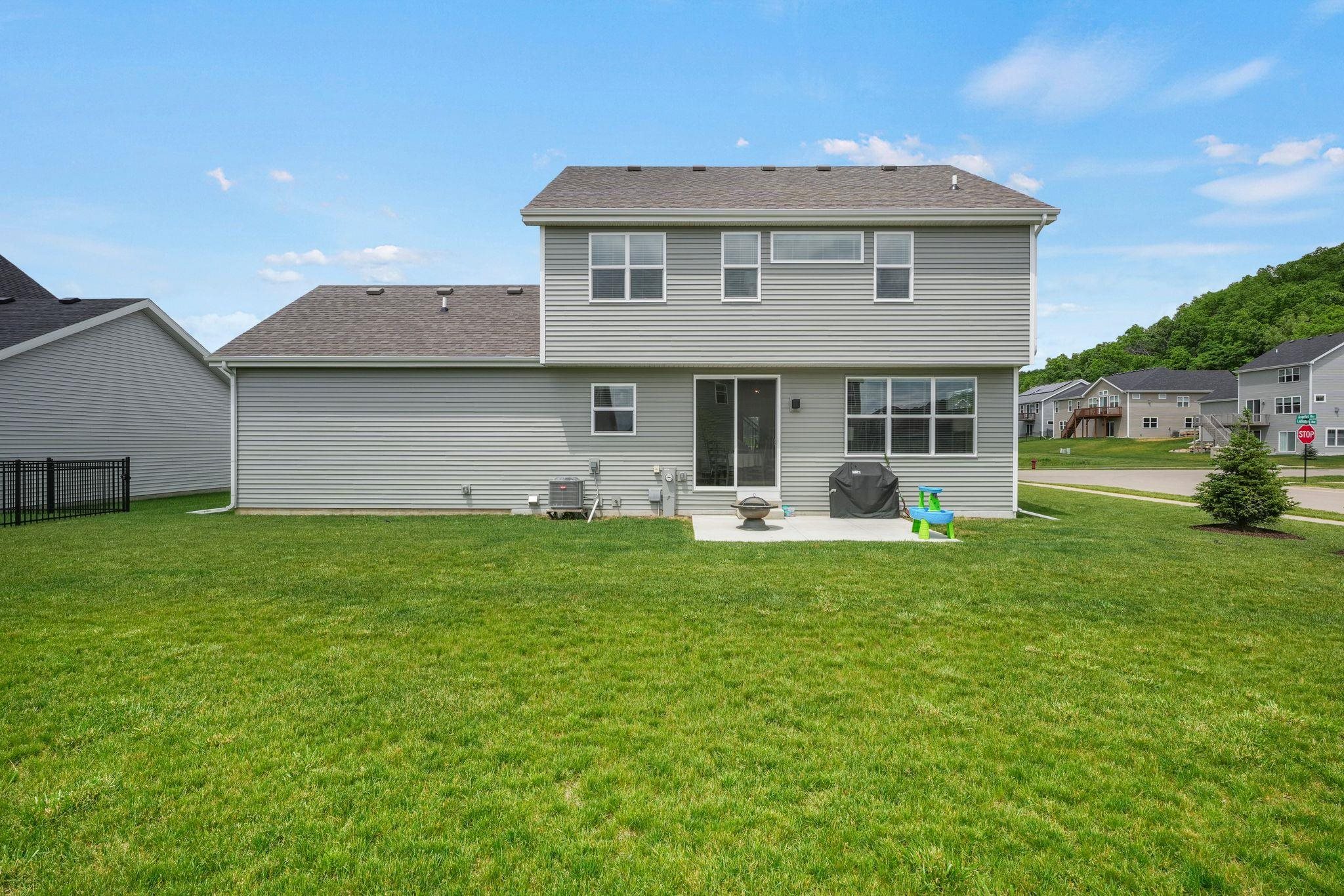 8016 Laufenberg Boulevard