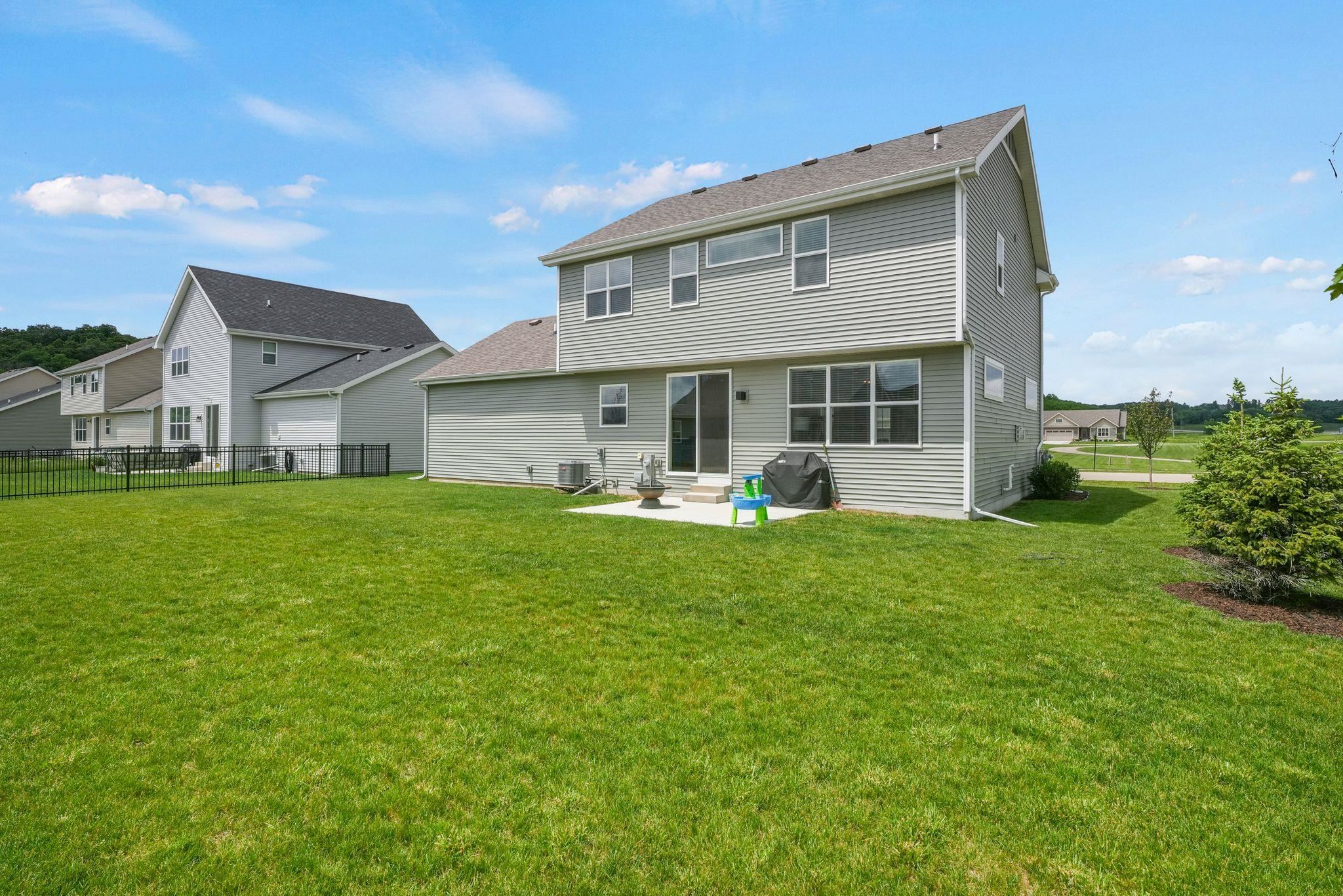 8016 Laufenberg Boulevard