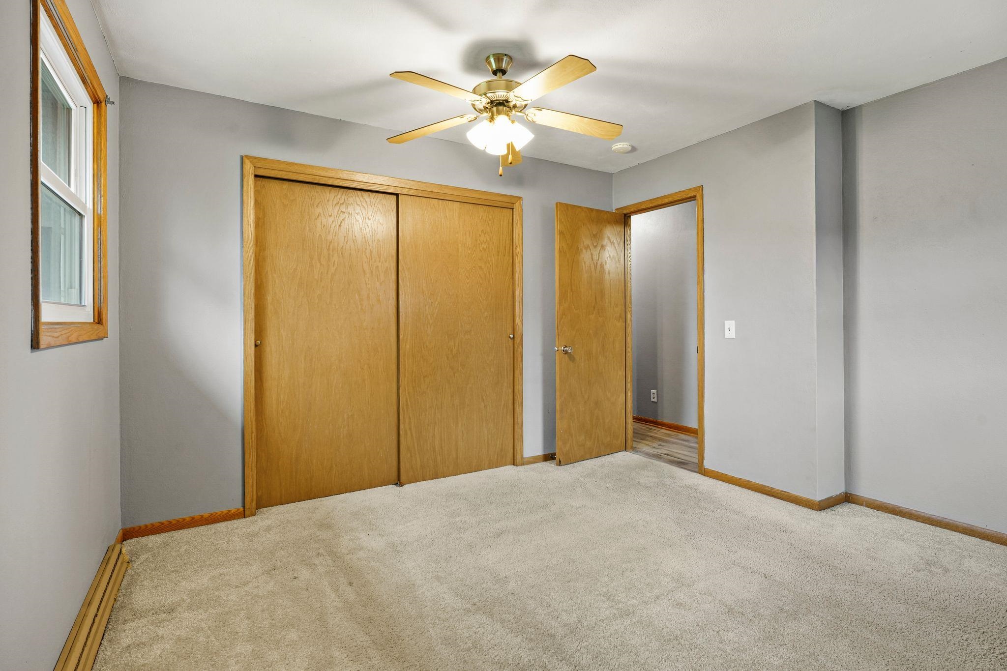 1520 N Pontiac Drive