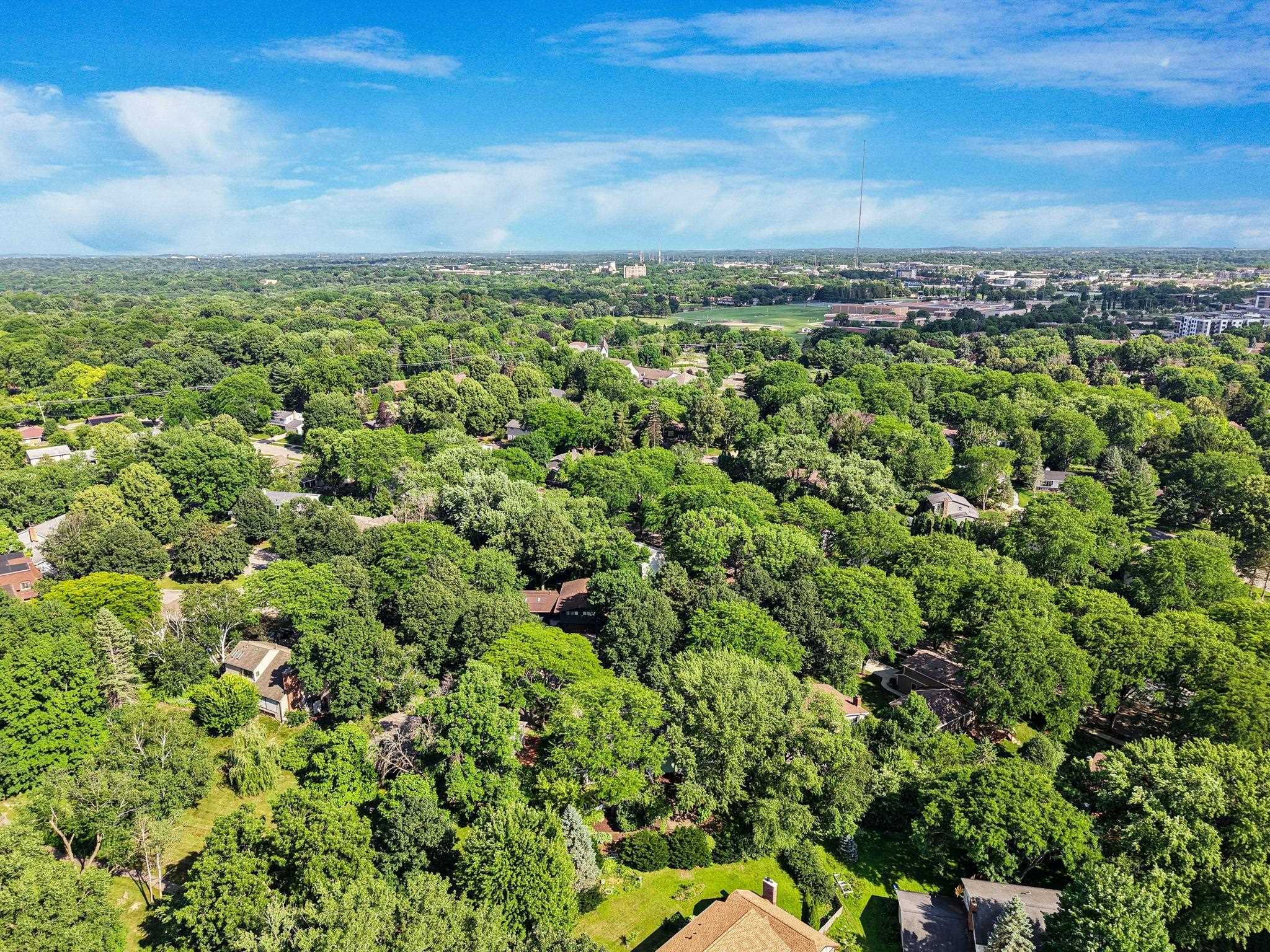 10 STONECREST Circle