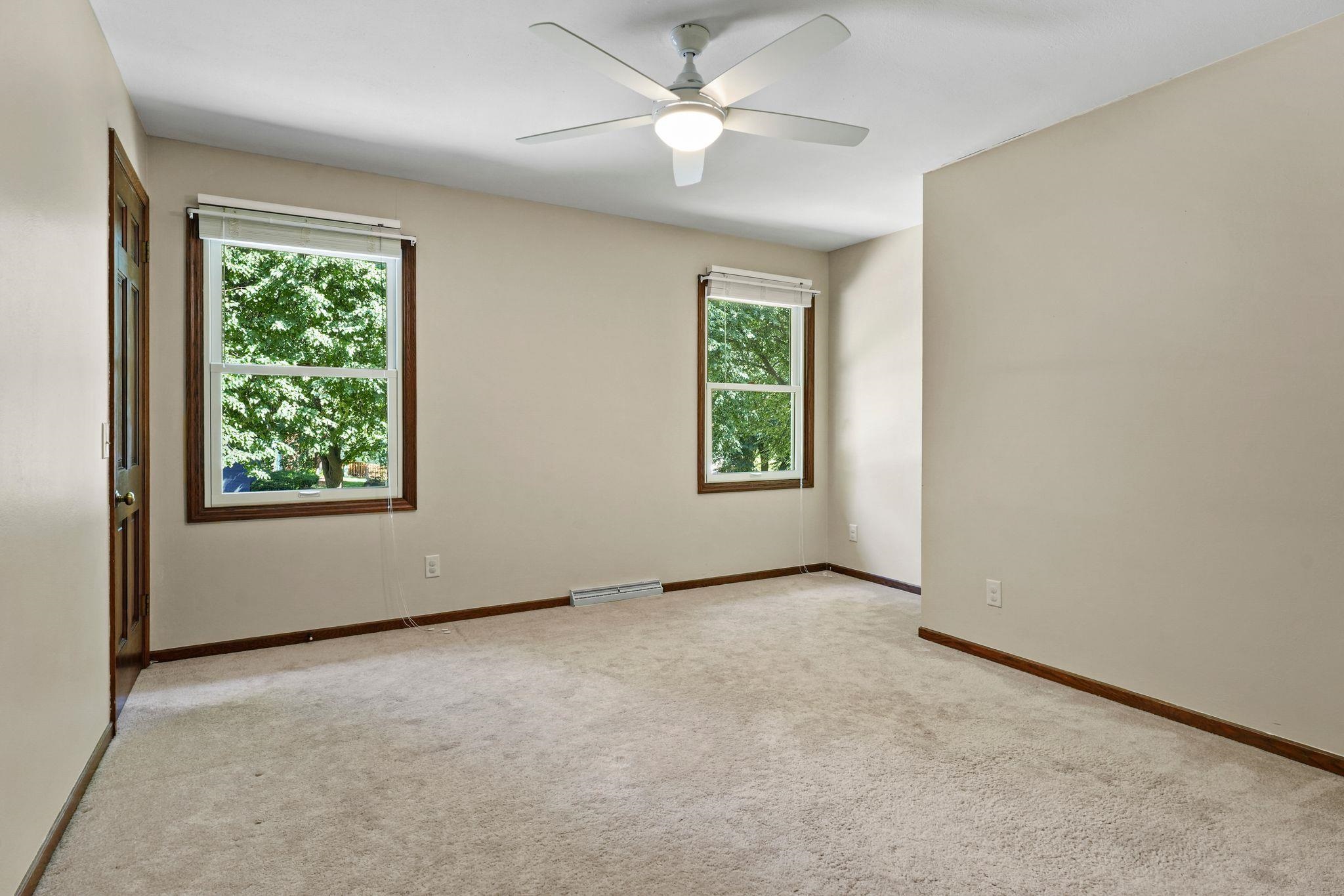 10 STONECREST Circle