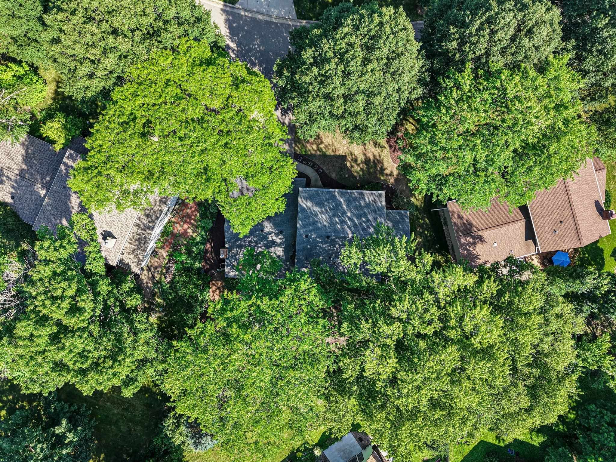 10 STONECREST Circle