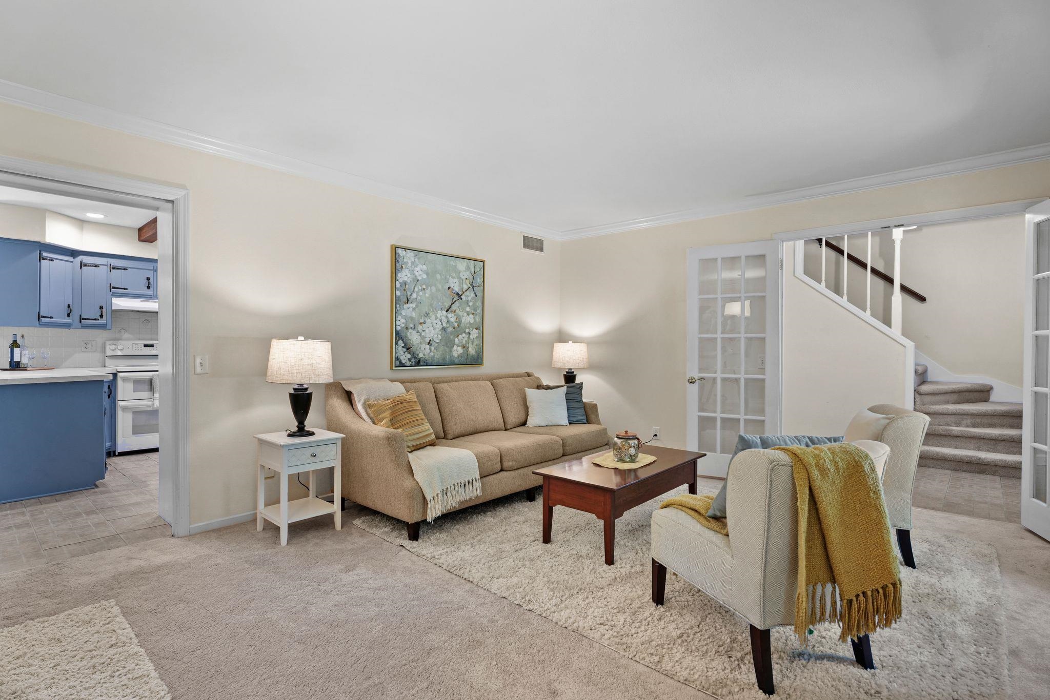10 STONECREST Circle