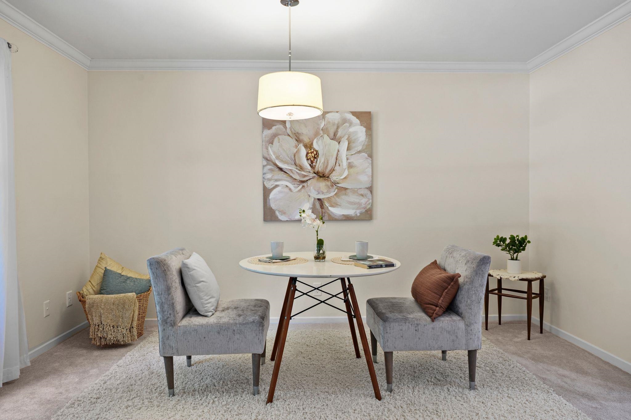 10 STONECREST Circle