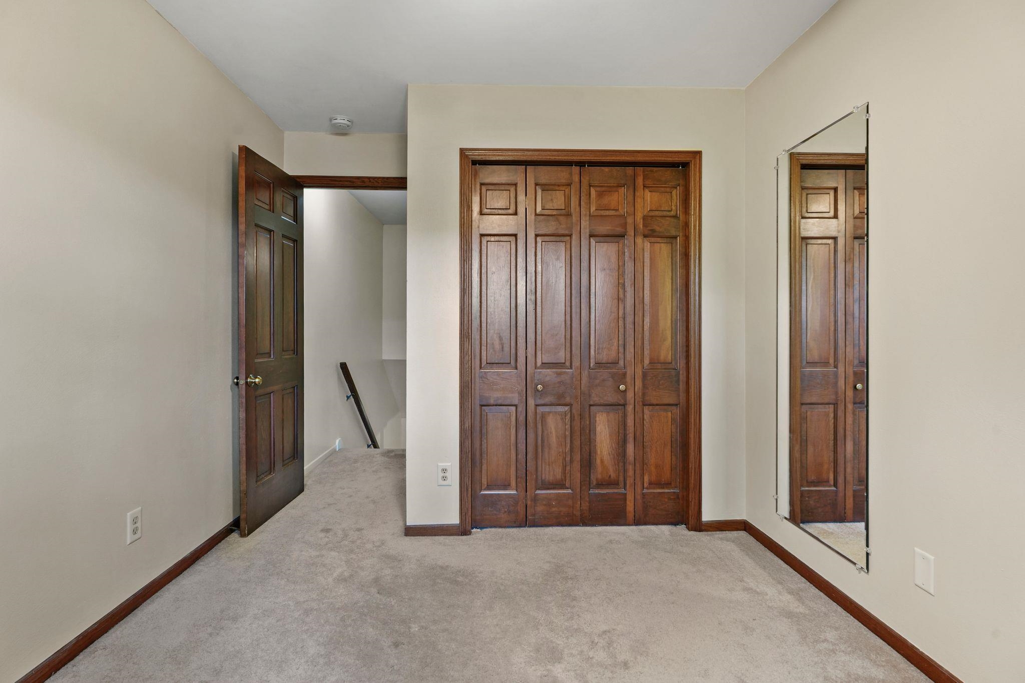 10 STONECREST Circle