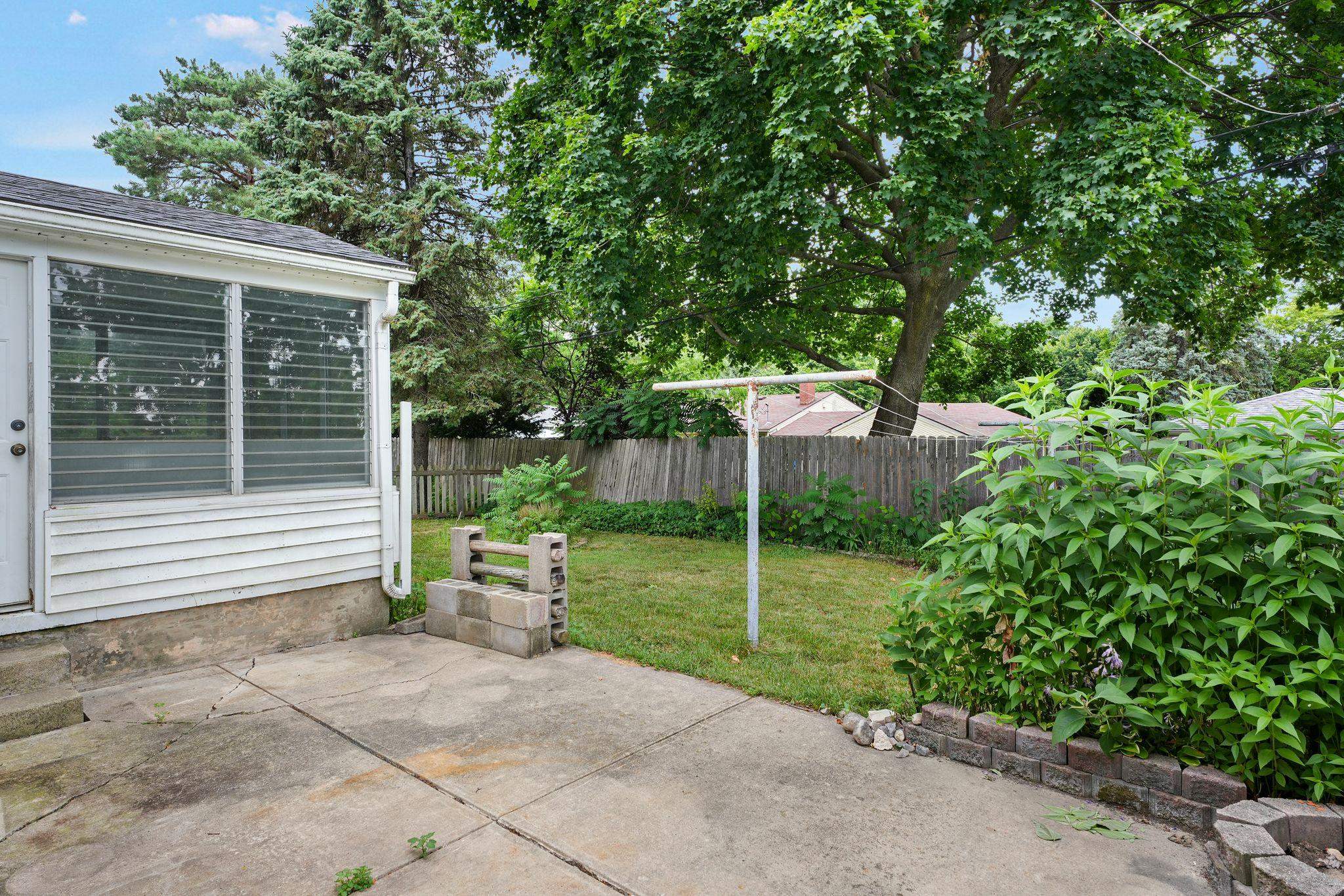 9 Fremont Circle