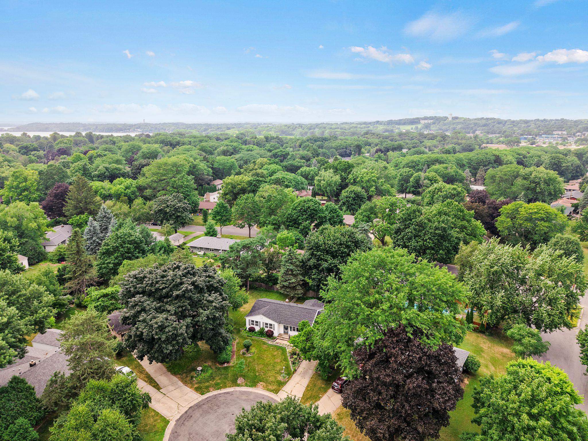 9 Fremont Circle