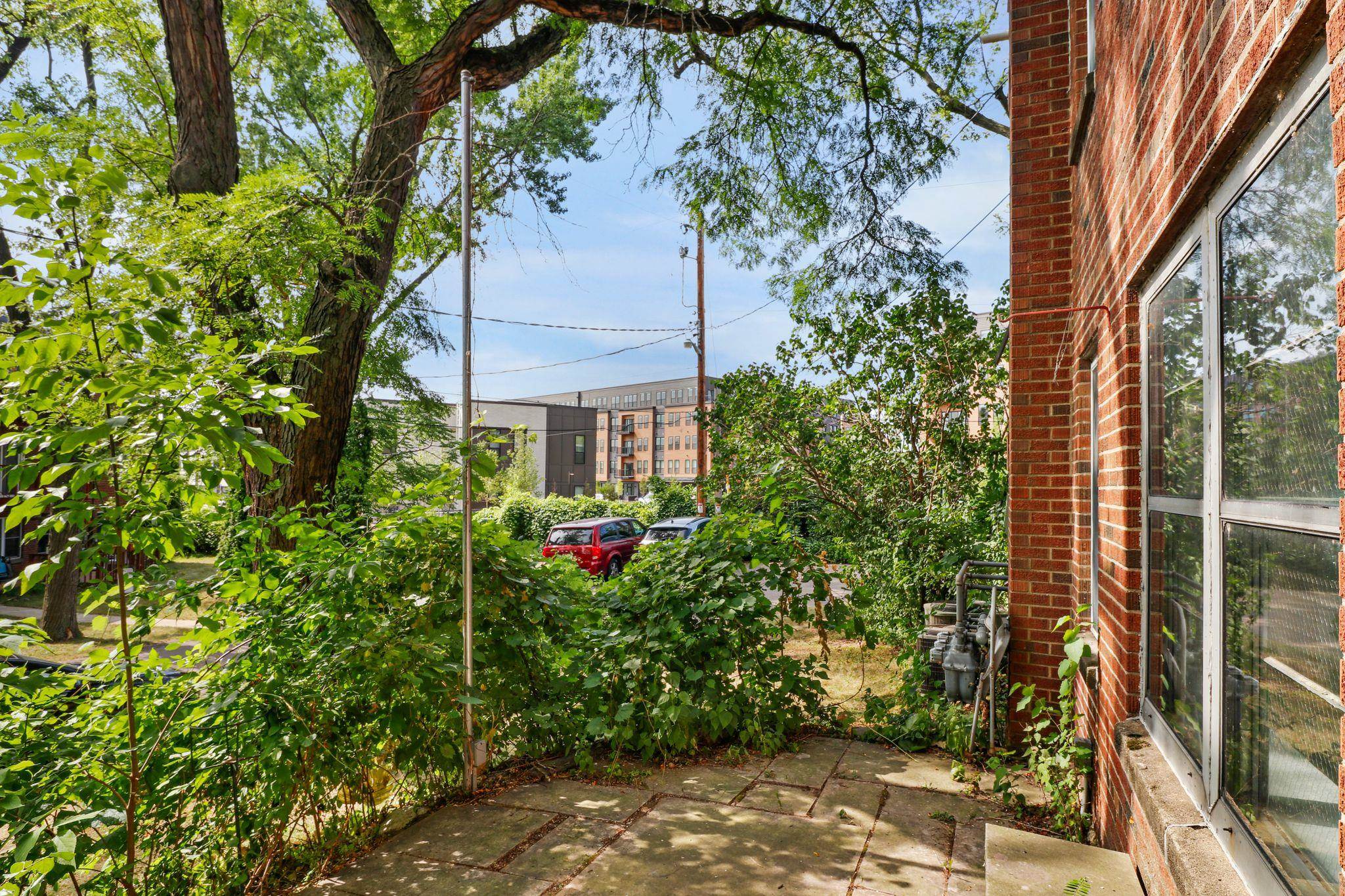 35 Sherman Terrace 2