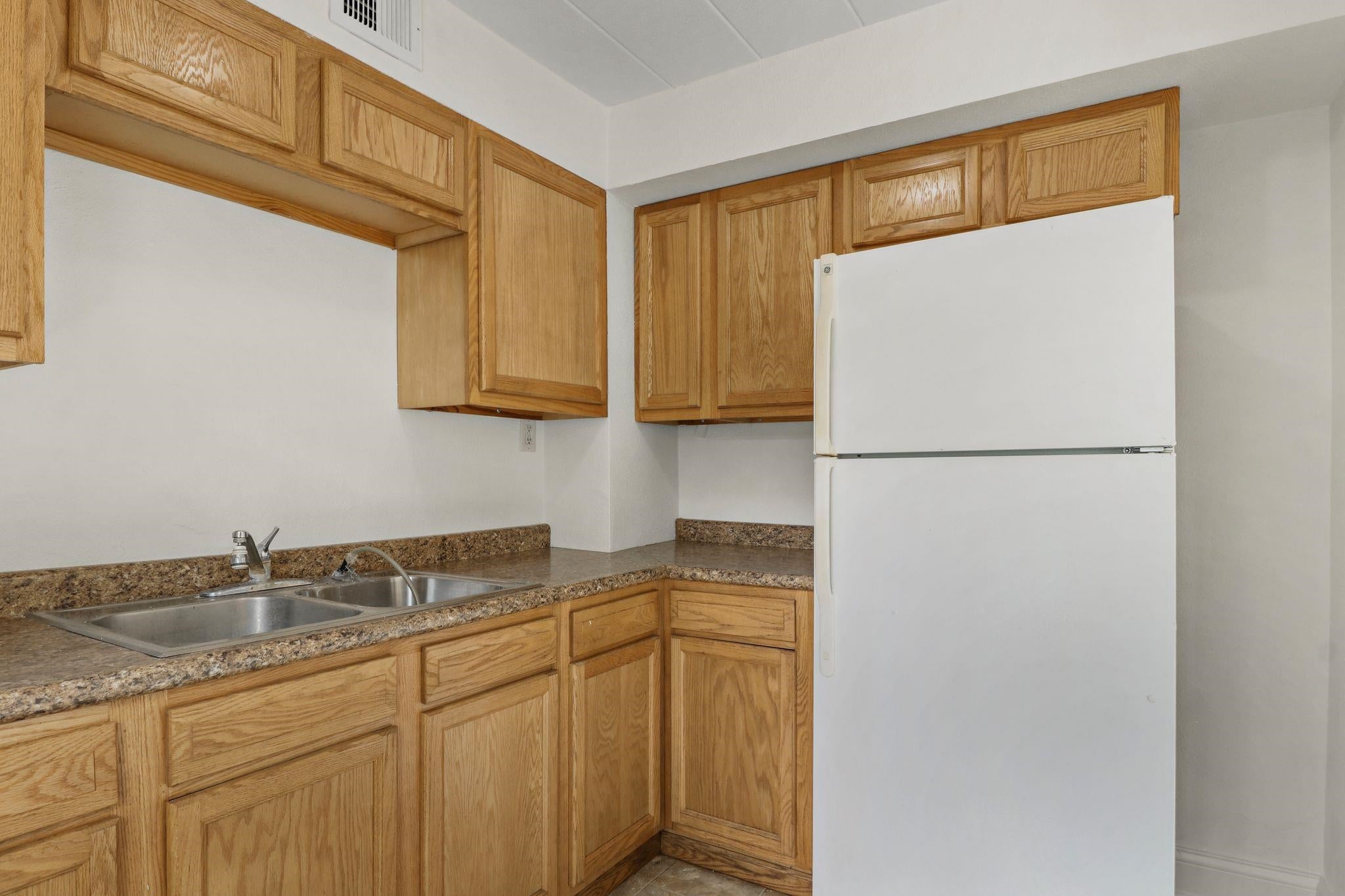 35 Sherman Terrace 2