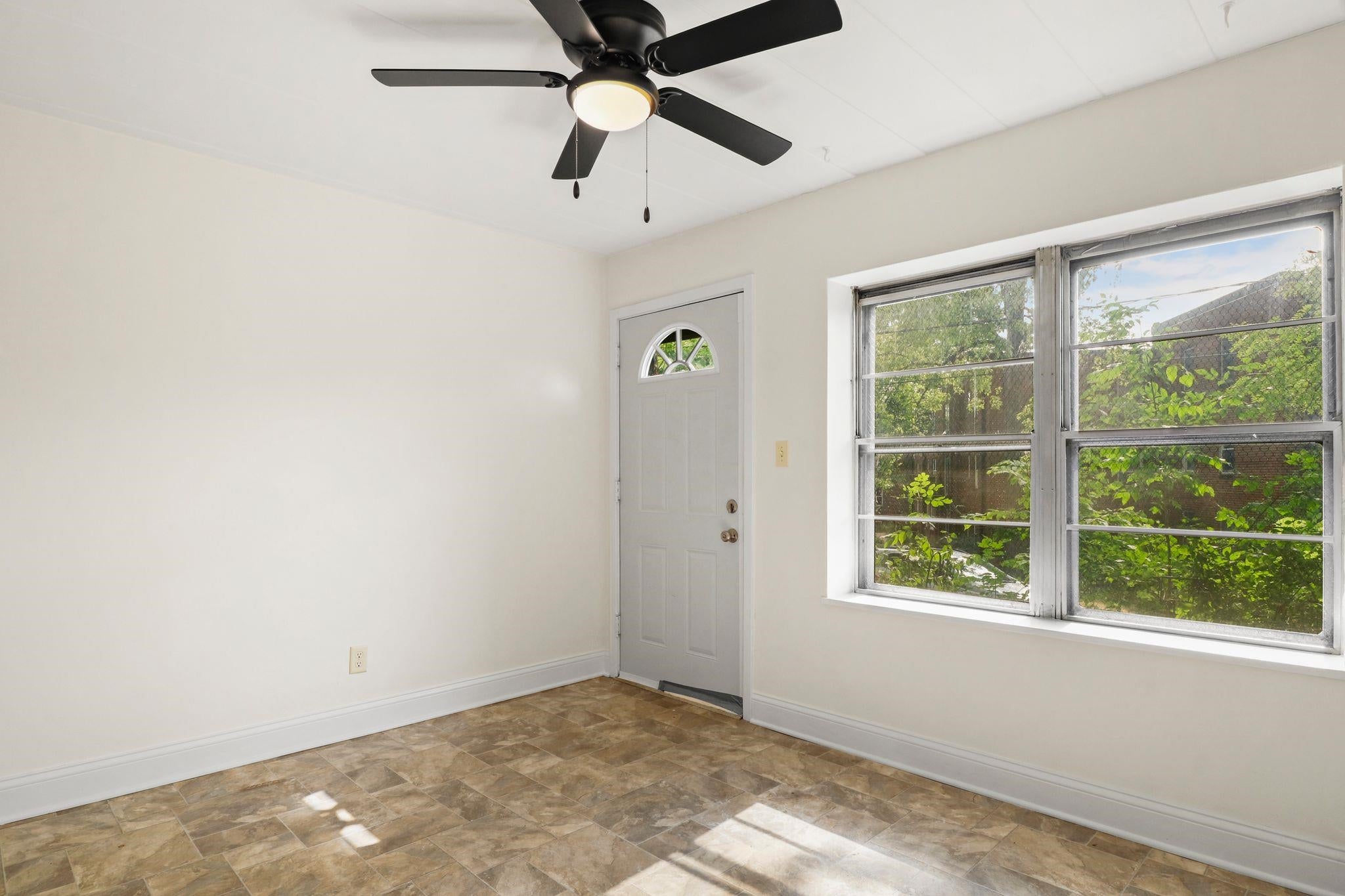 35 Sherman Terrace 2