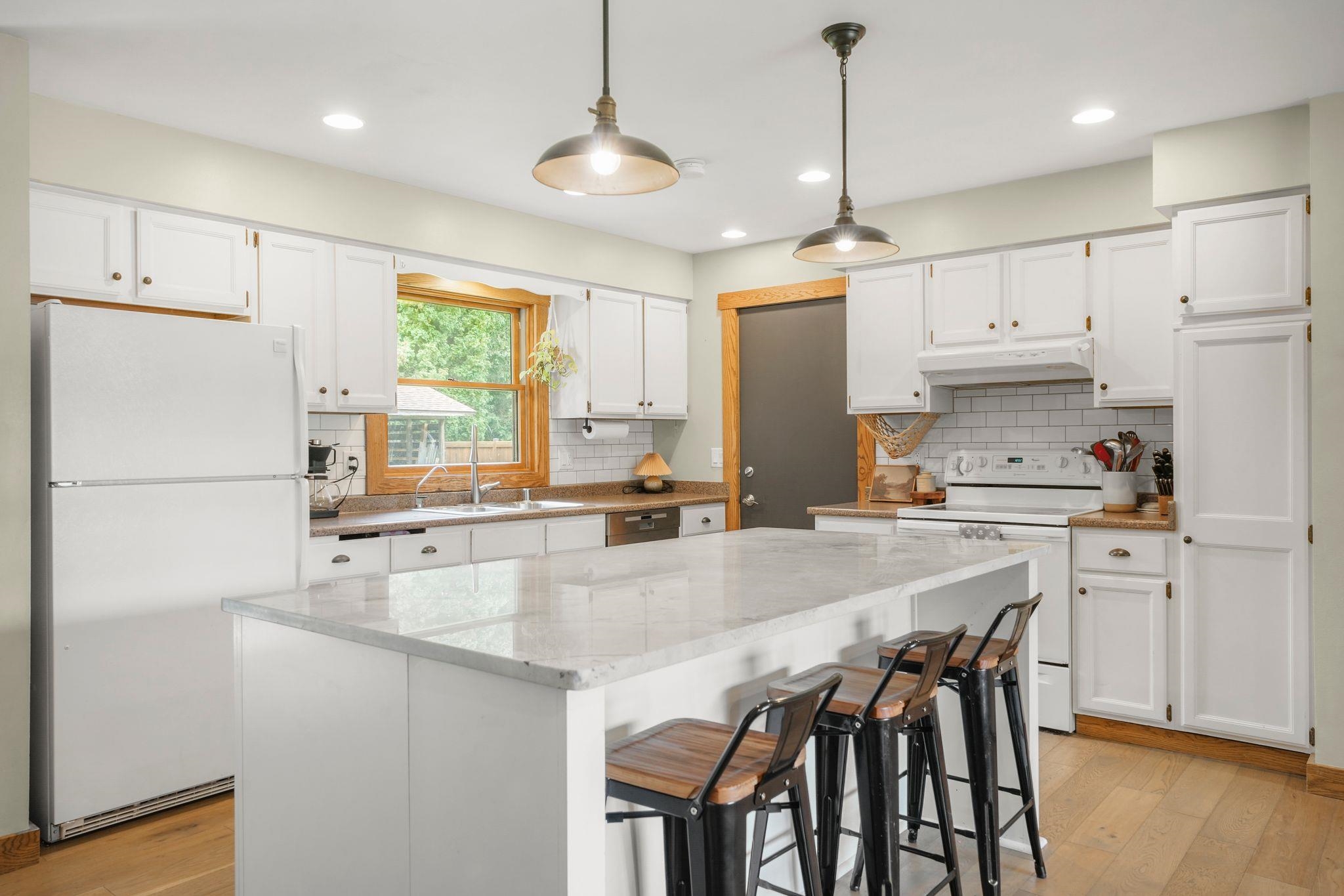 1205 Wexford Drive