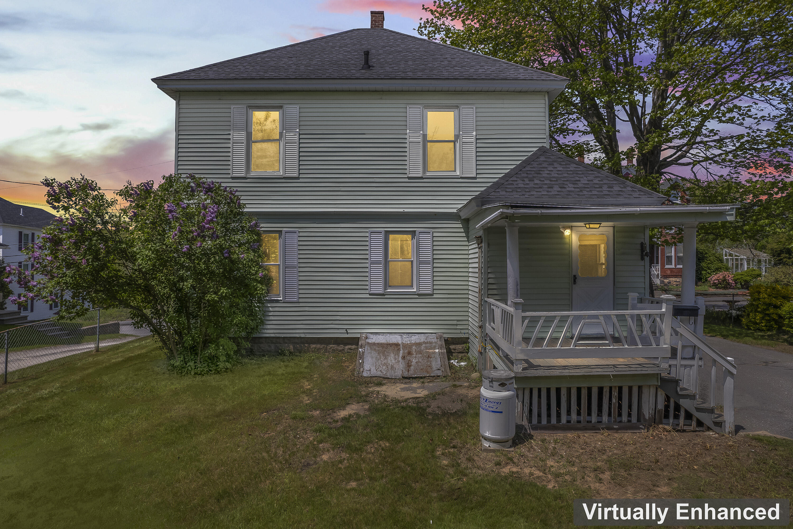 17 Oak Street