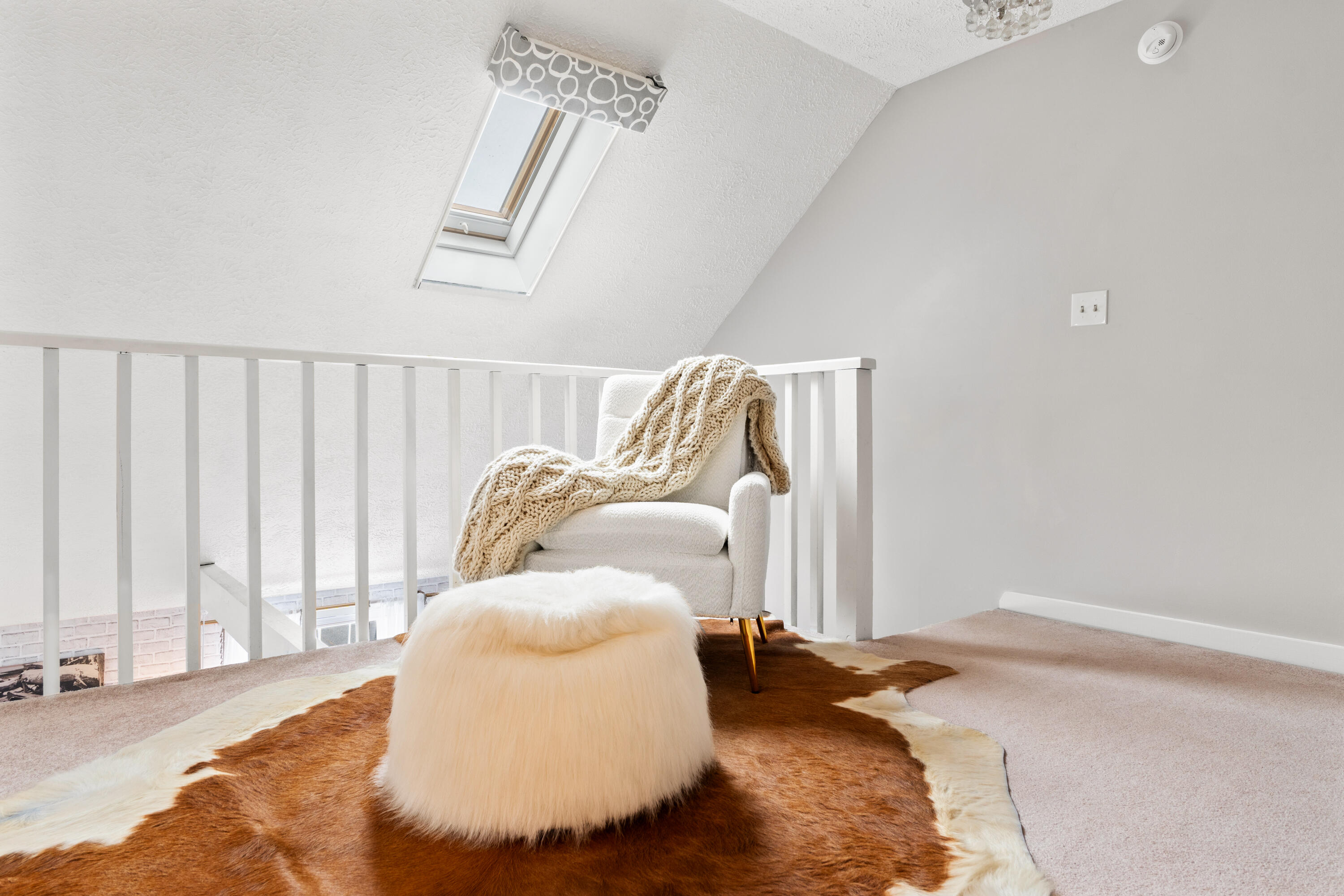 82 Munroe Lane, 82