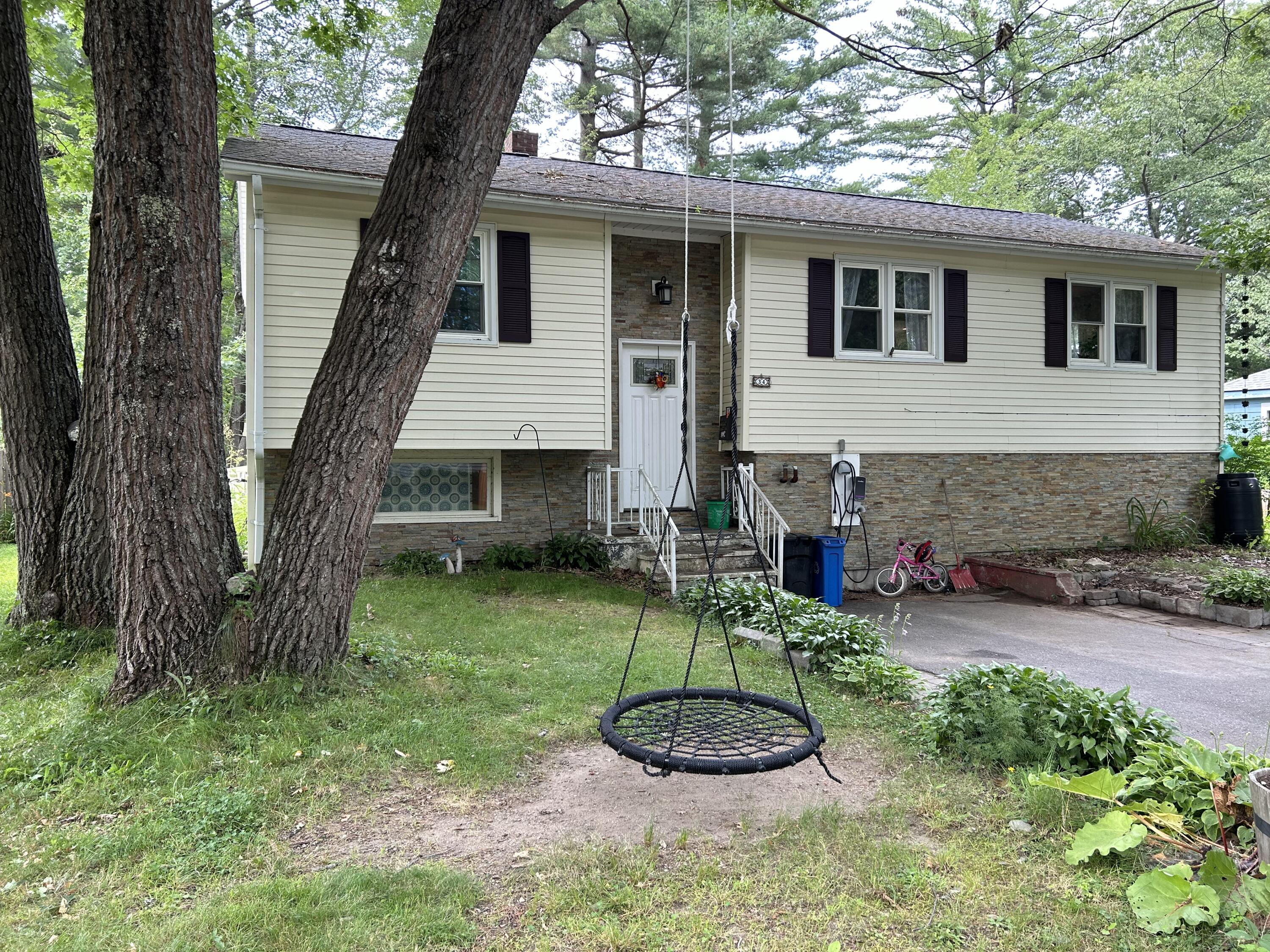 34 Columbia Avenue