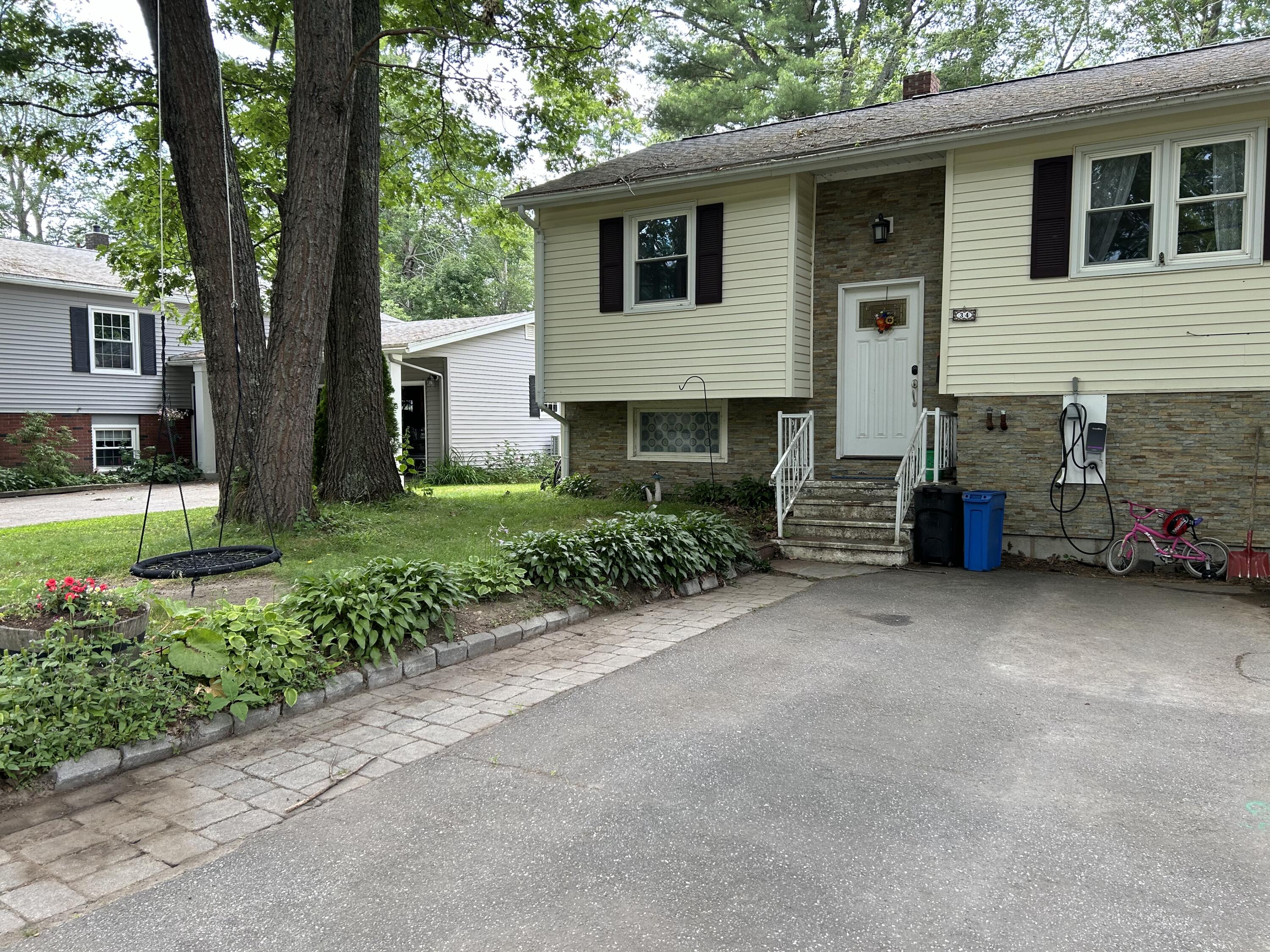 34 Columbia Avenue