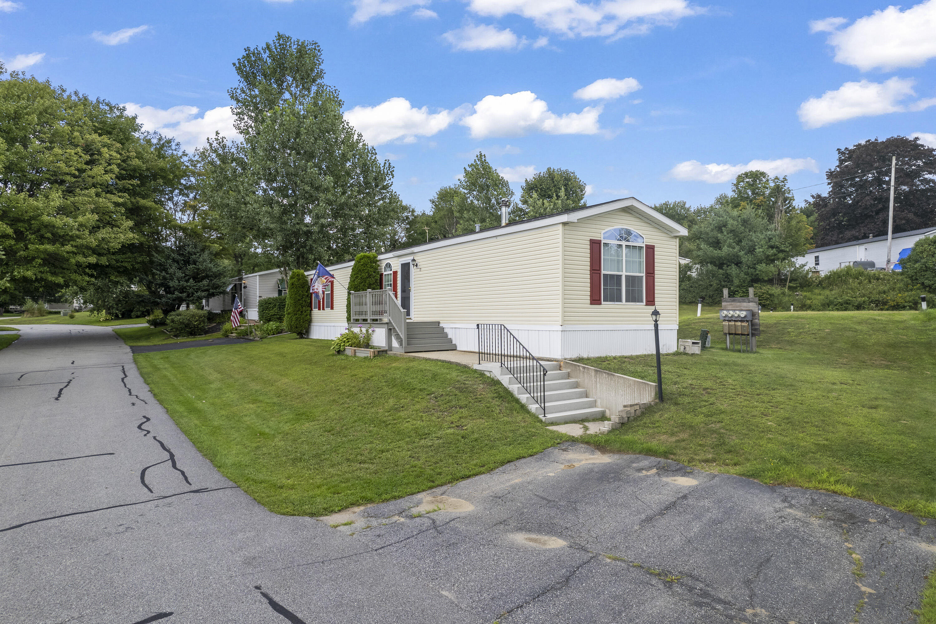 13 Mountain View Circle