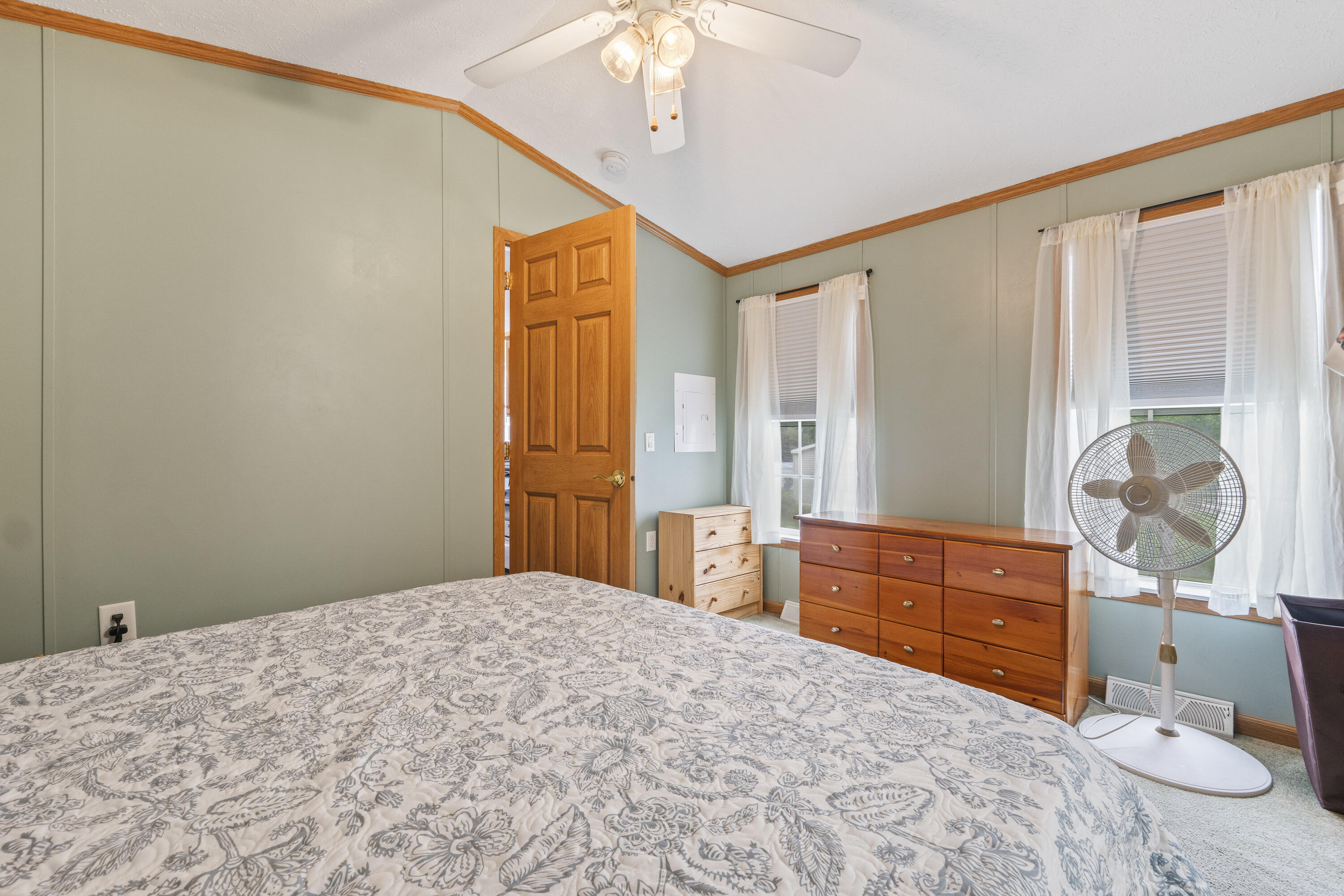 13 Mountain View Circle