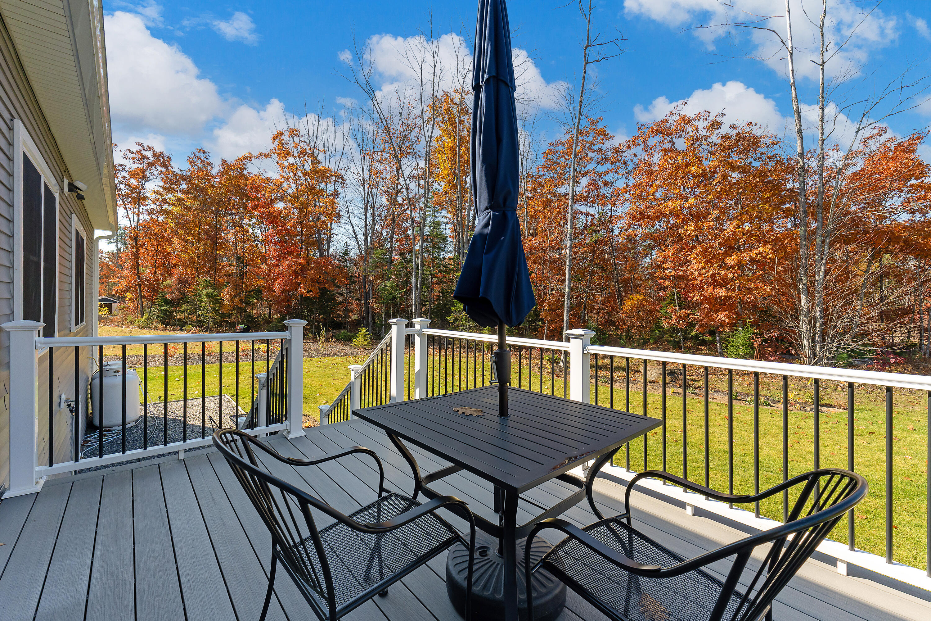 11 Beacon Drive