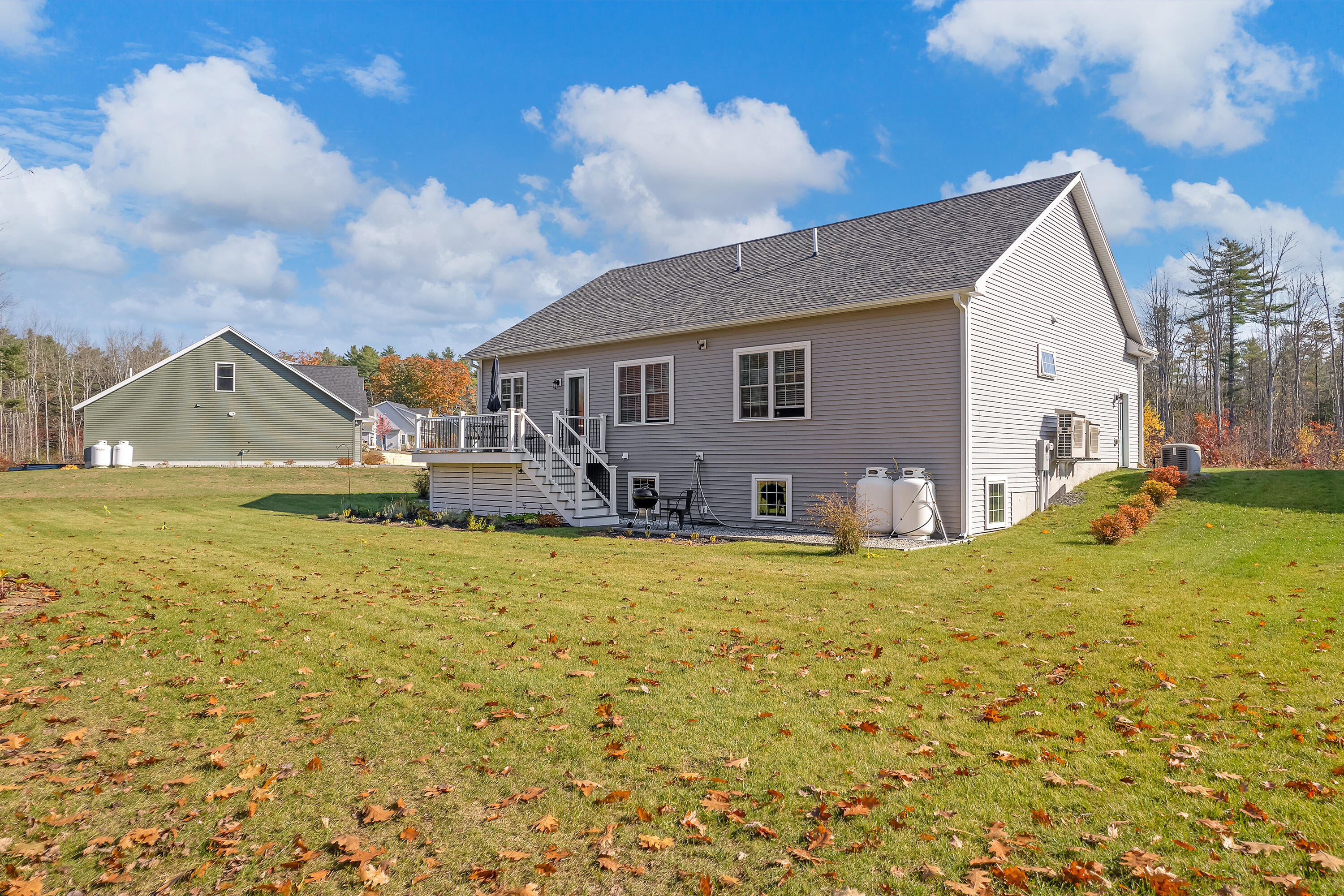 11 Beacon Drive