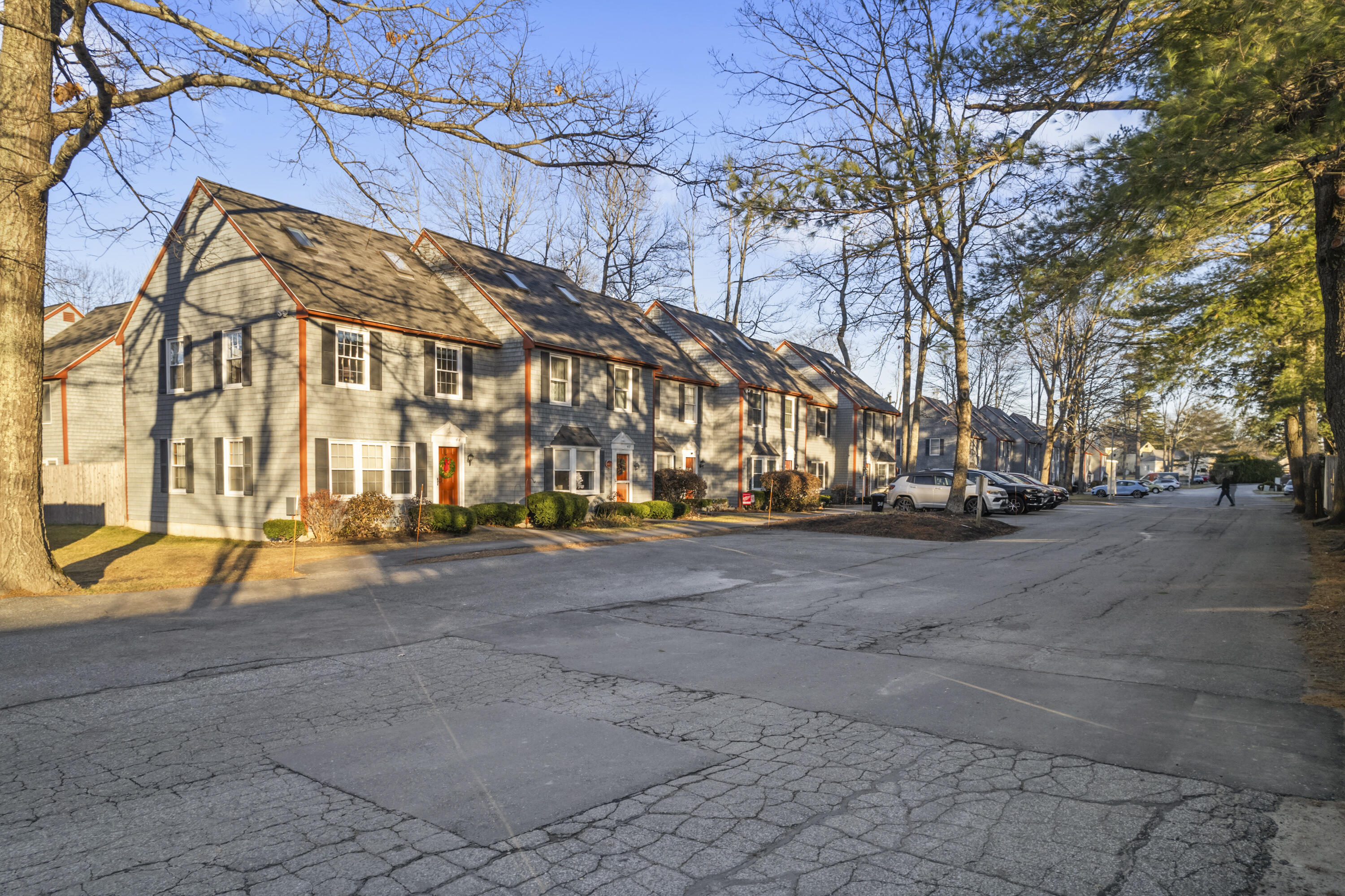 43 Munroe Lane, 43