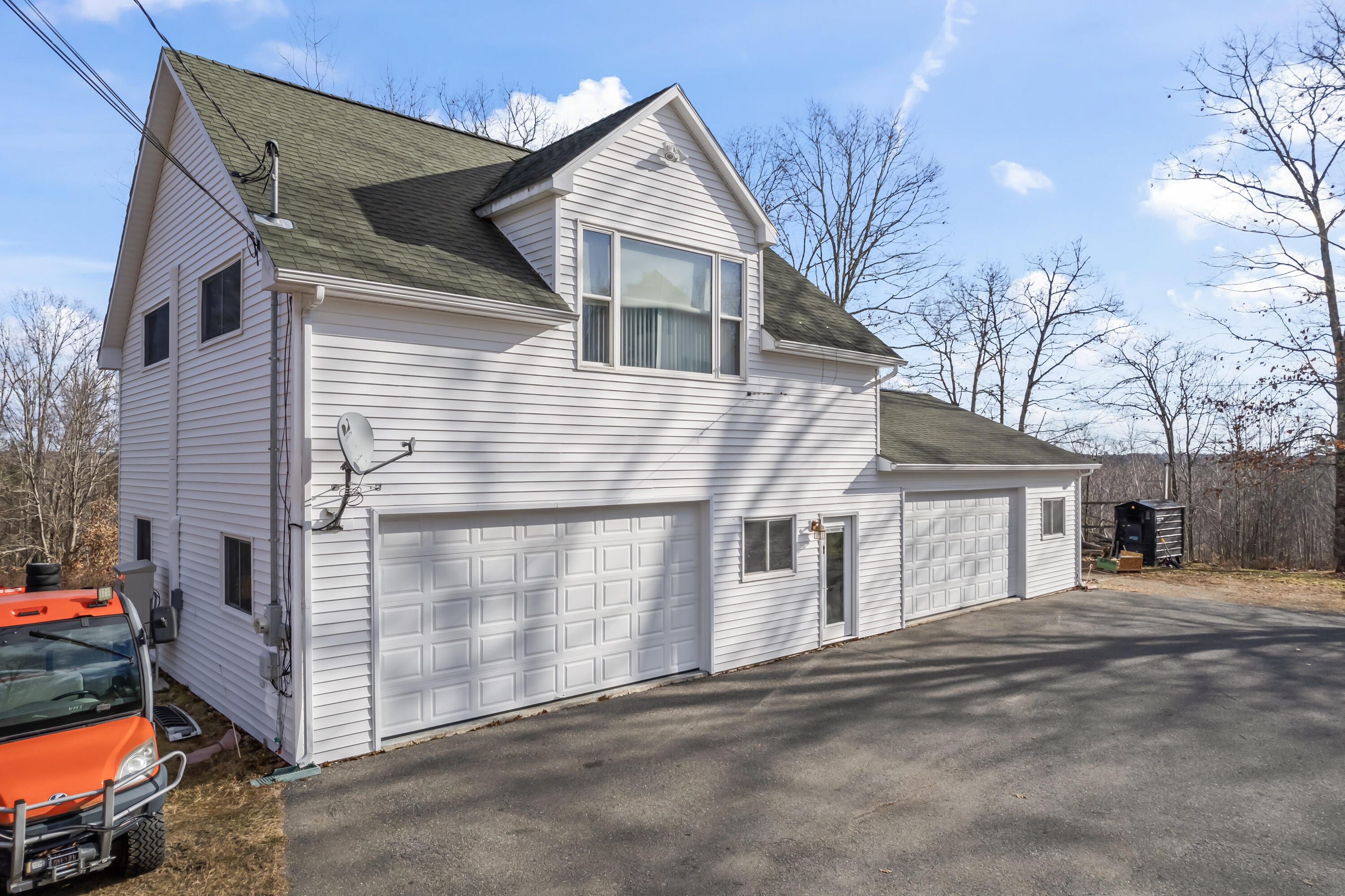 369 River Road