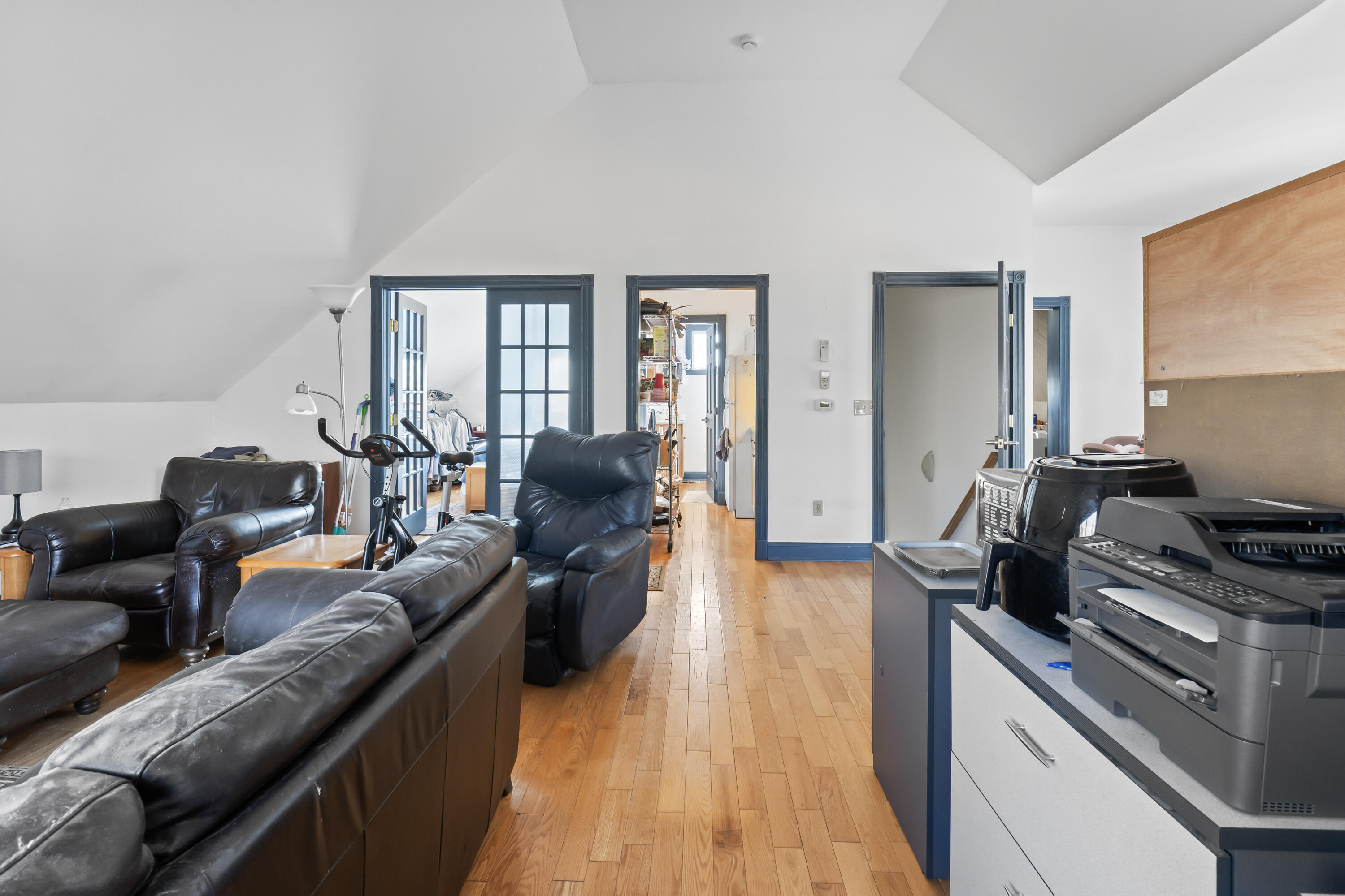 369 River Road