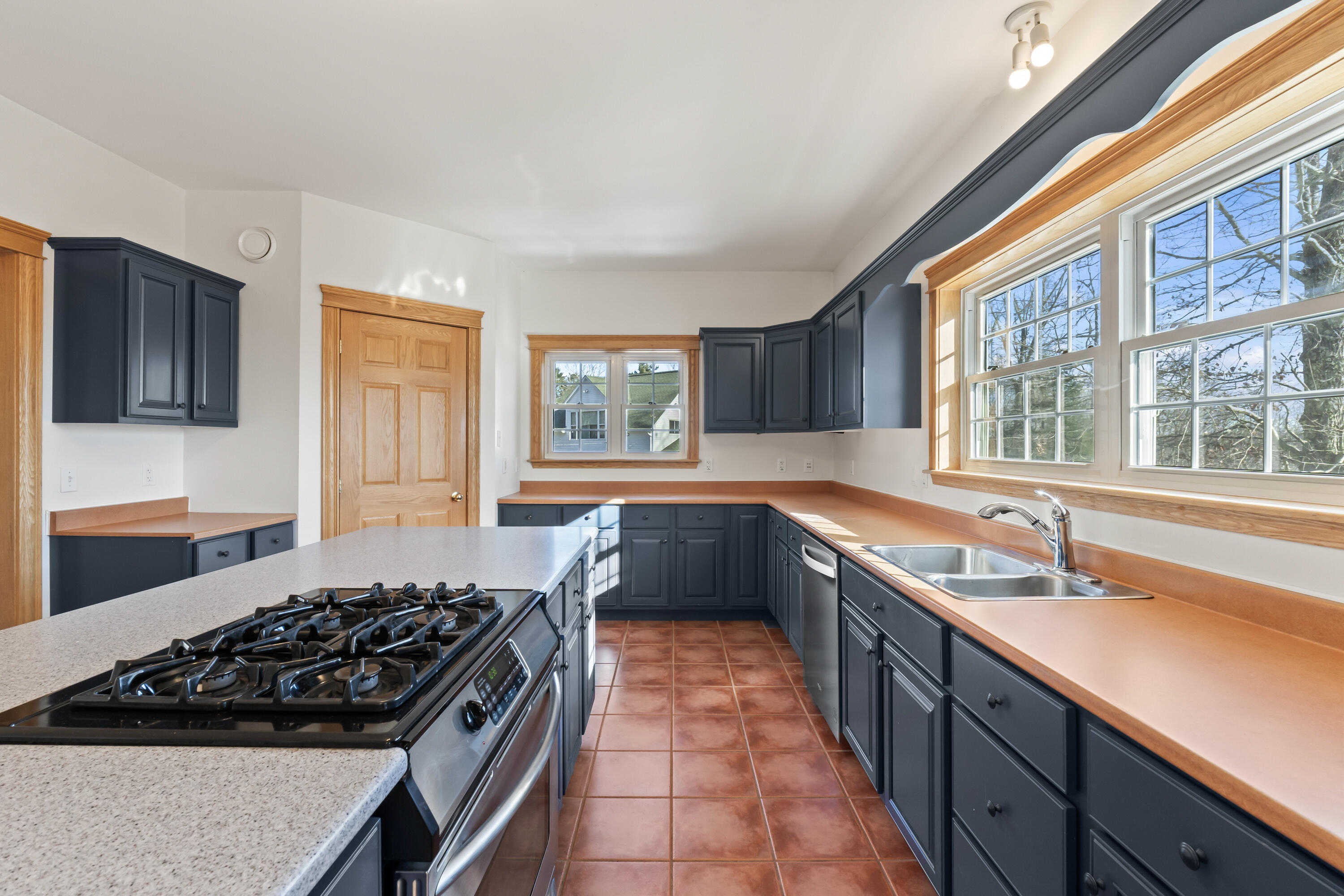369 River Road
