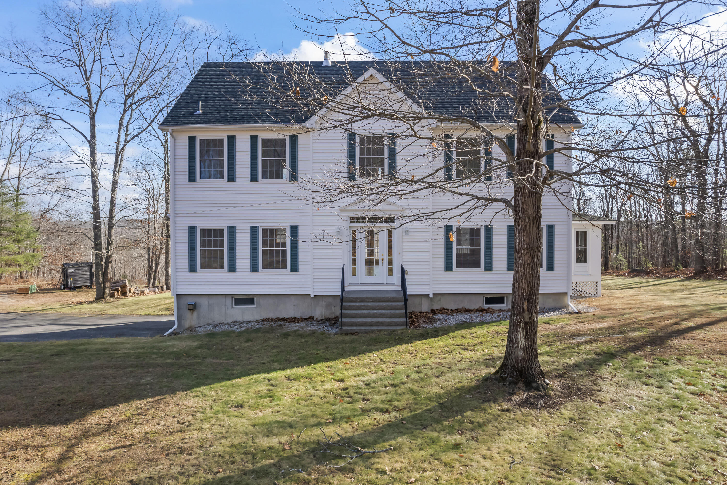 369 River Road