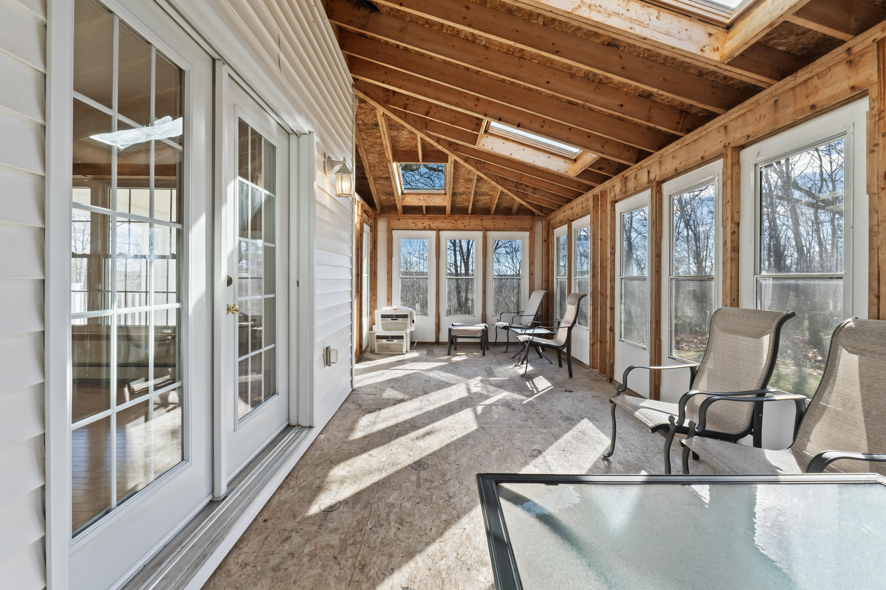 369 River Road