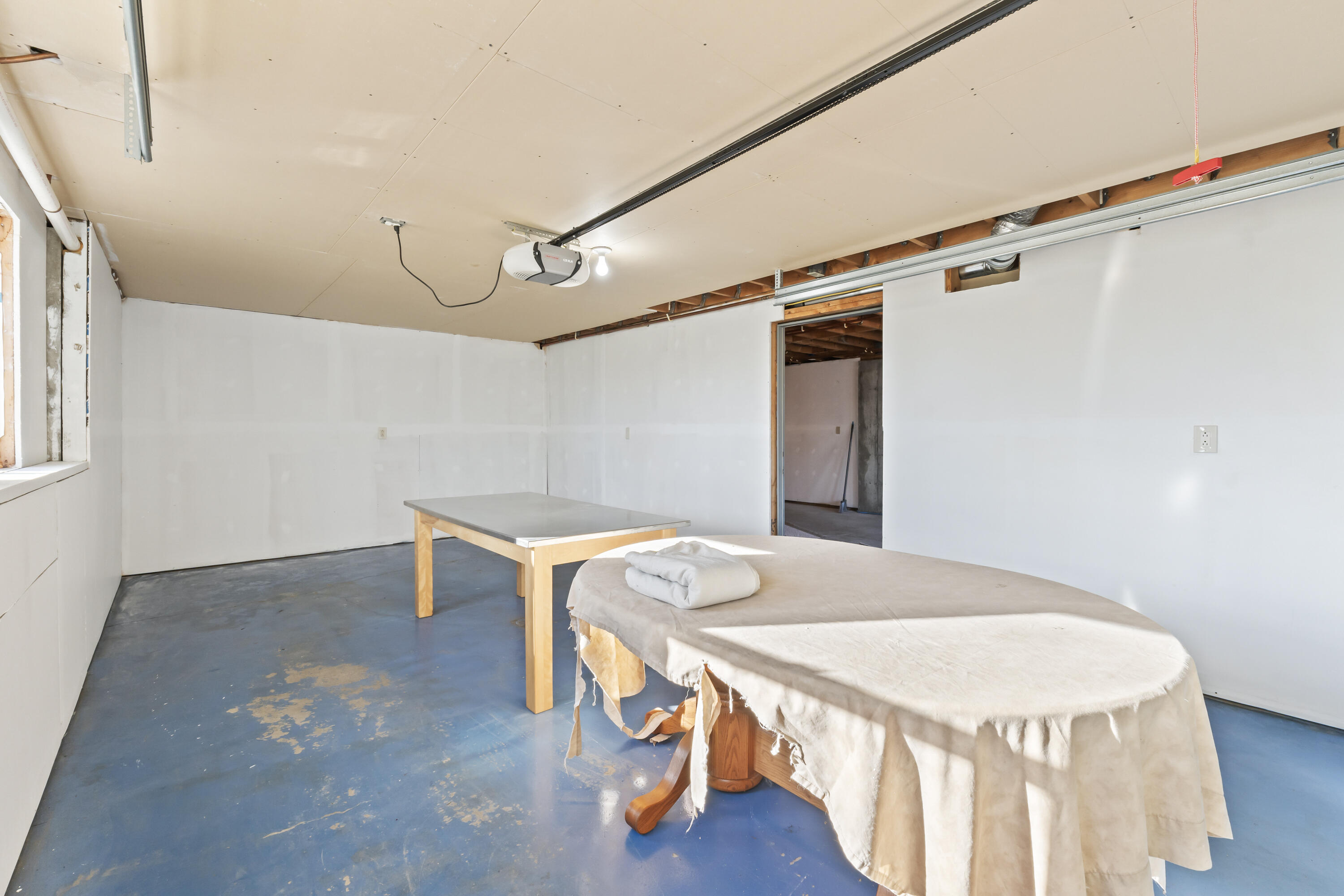 369 River Road