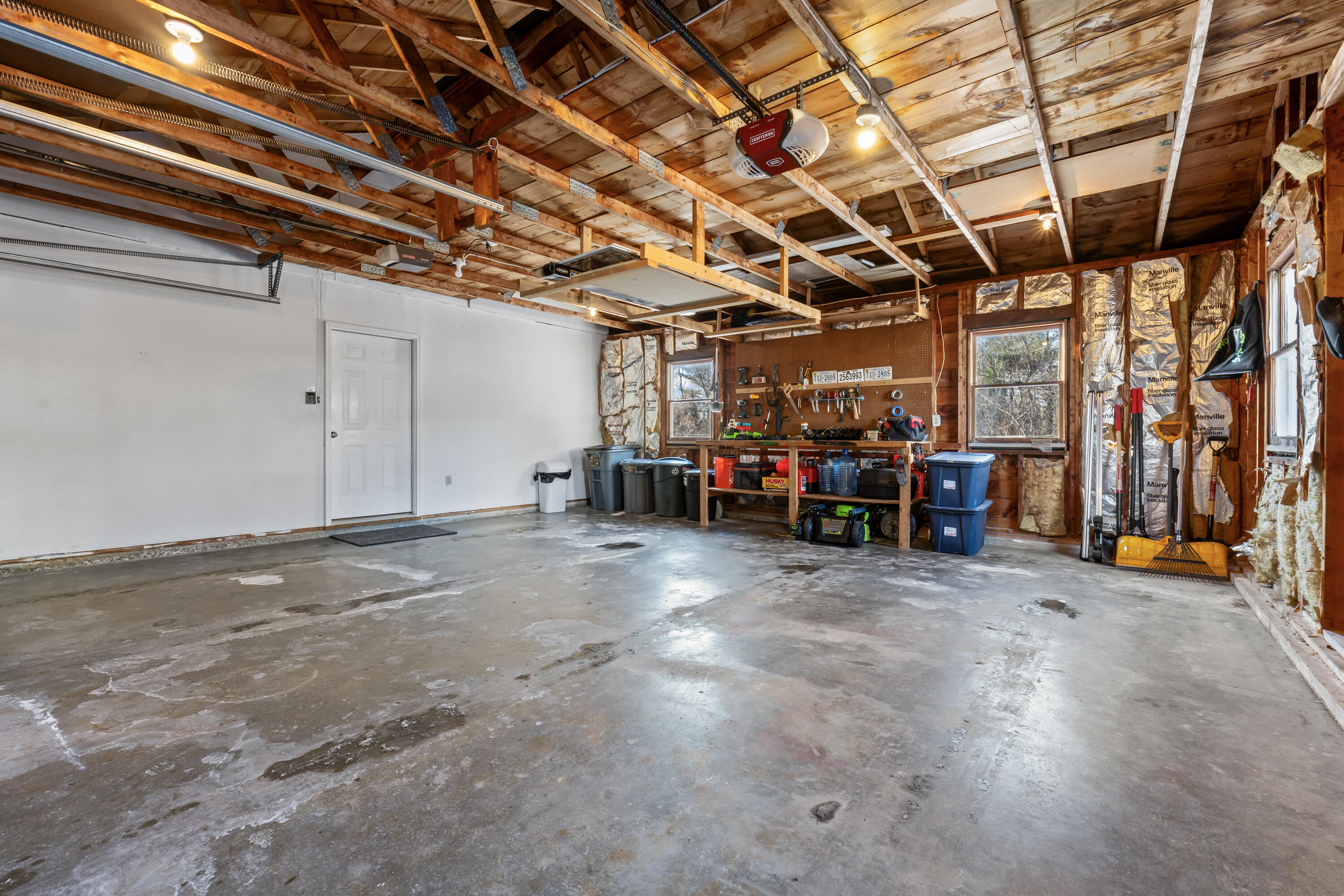 6 Apple Lane