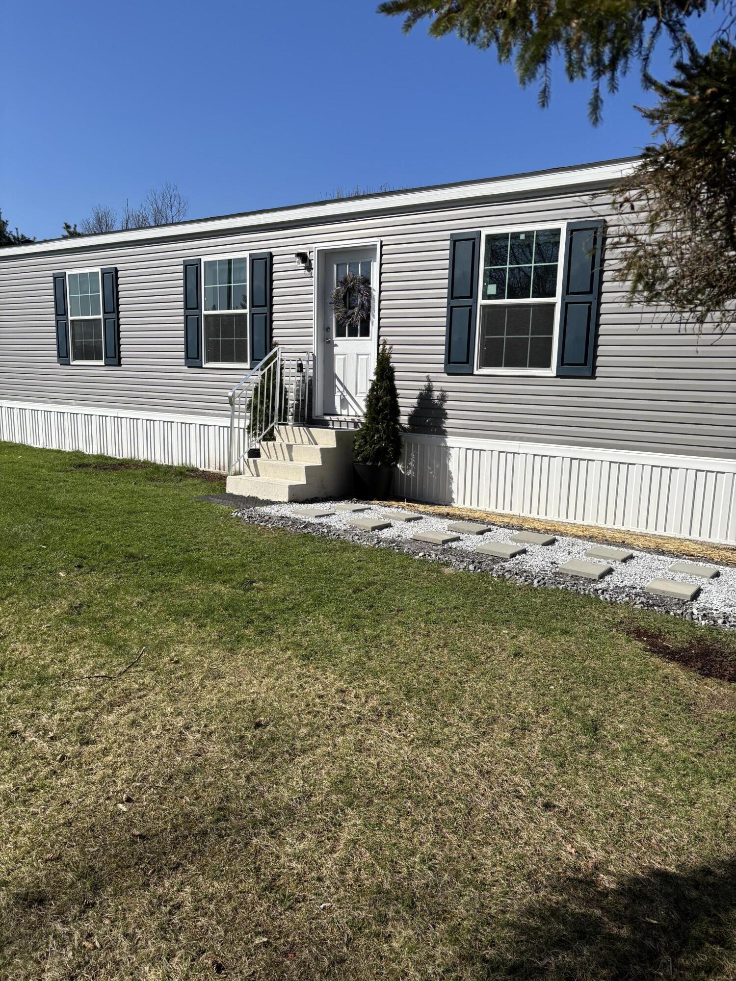 49 Mountain View Circle