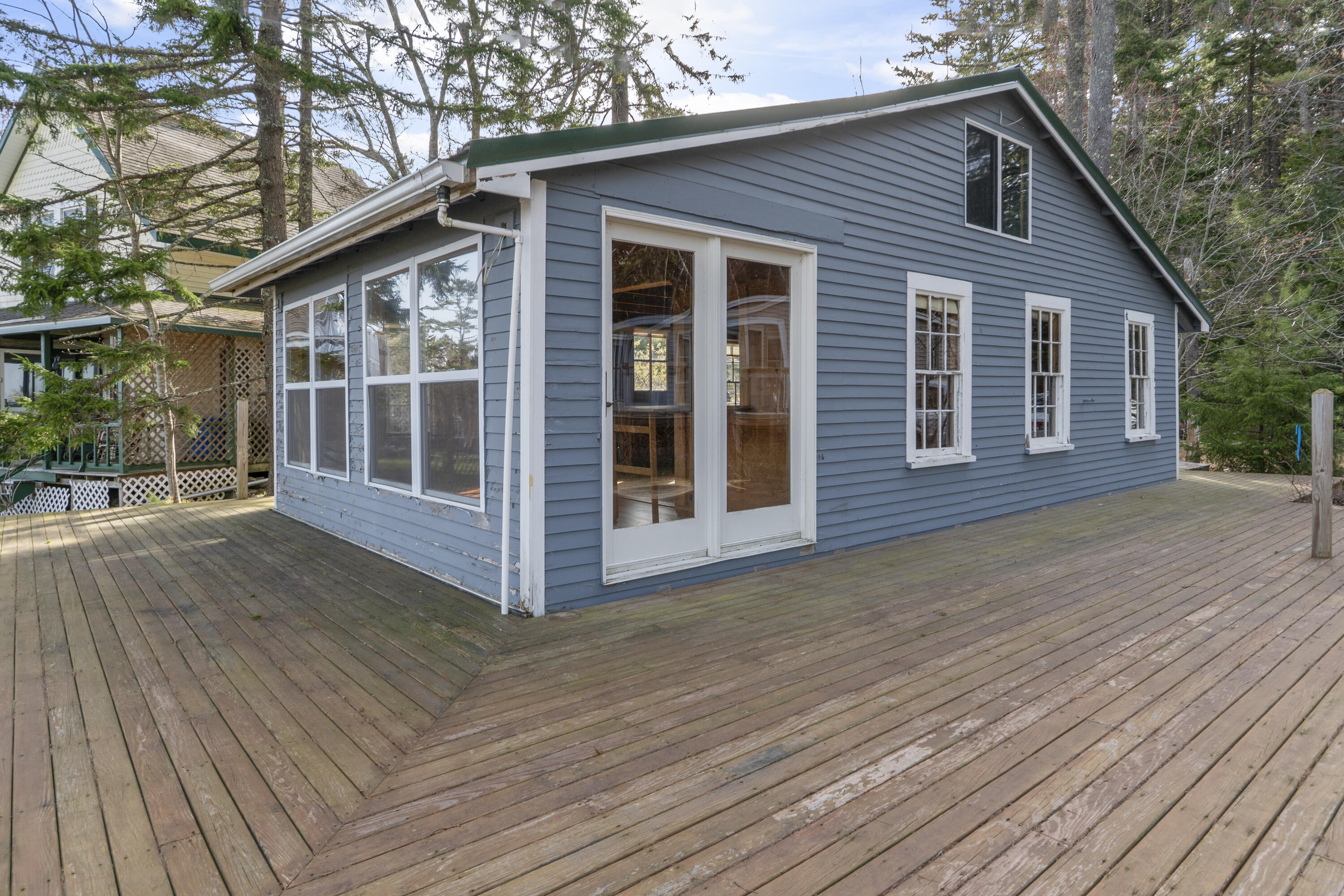 15 Blueberry Hill Road