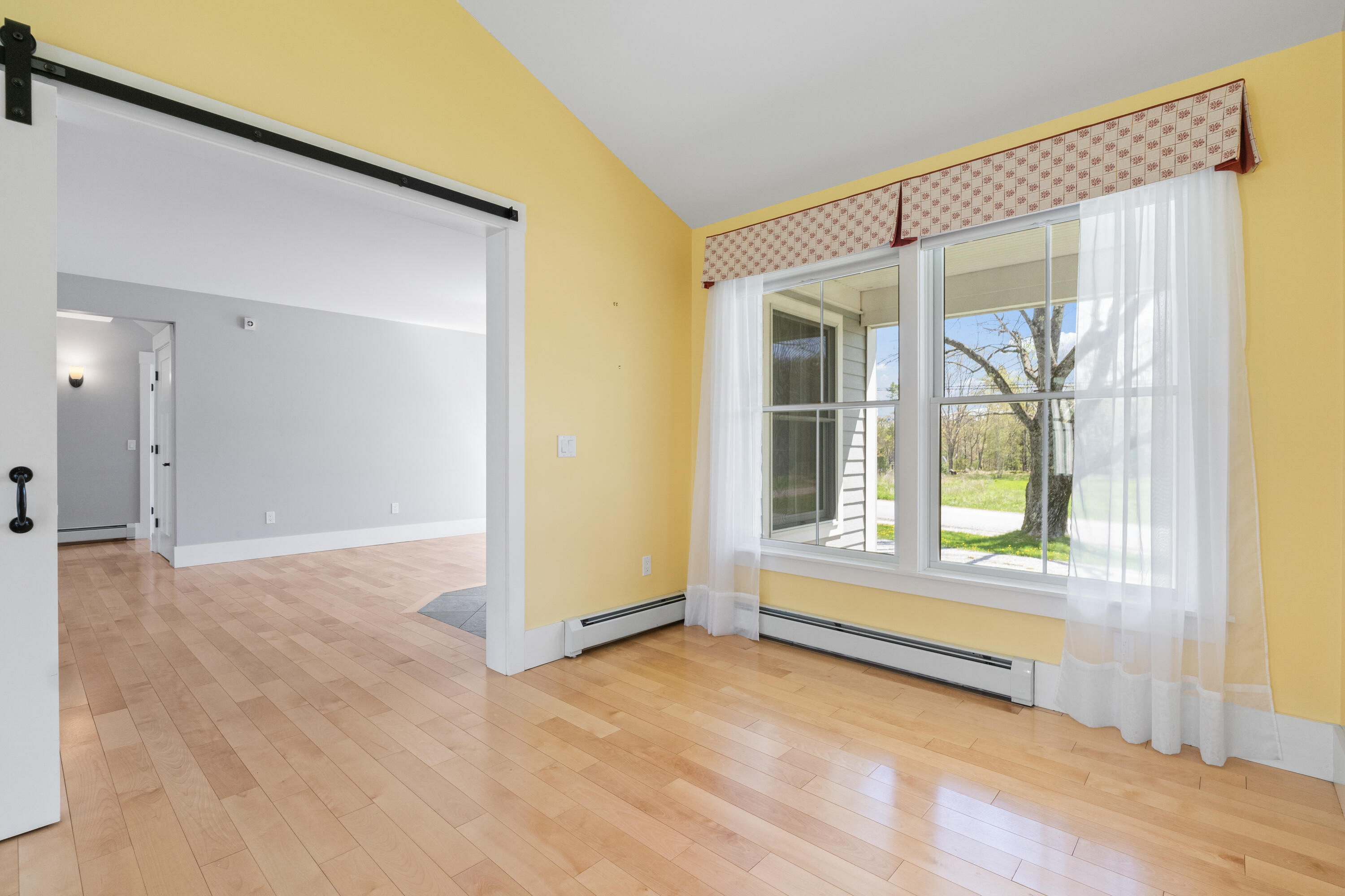 246 Coombs Road