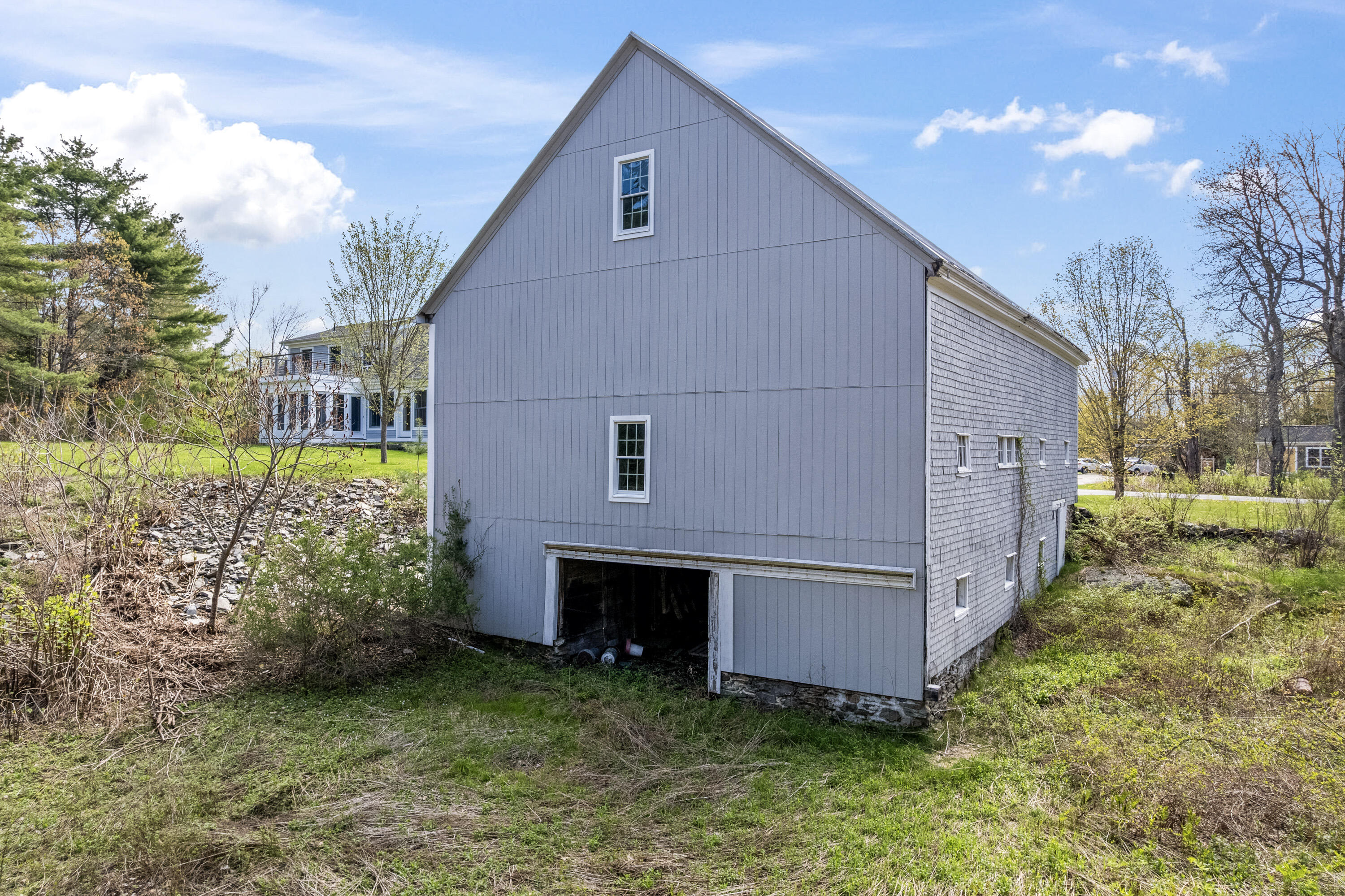 246 Coombs Road