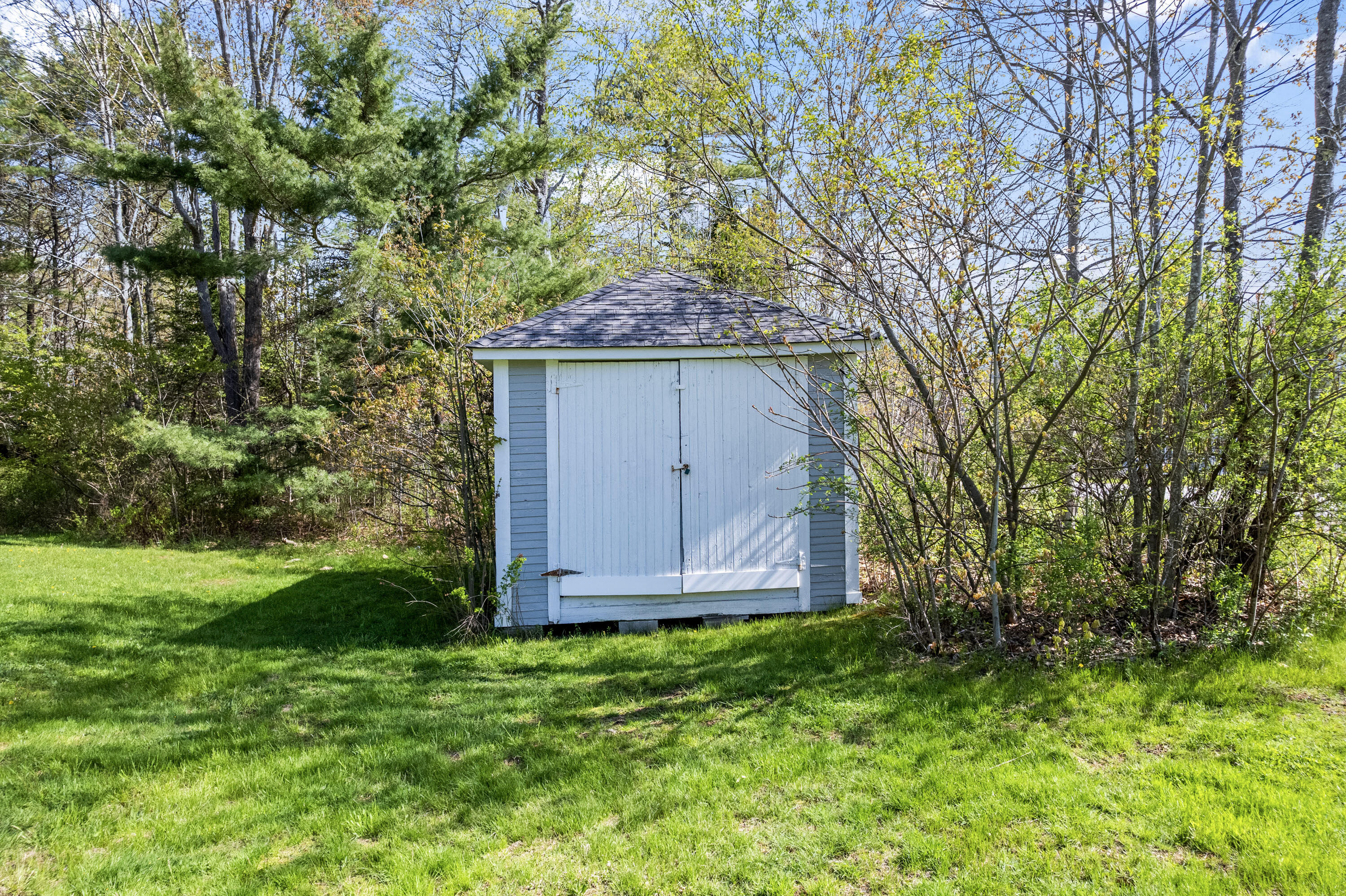 246 Coombs Road