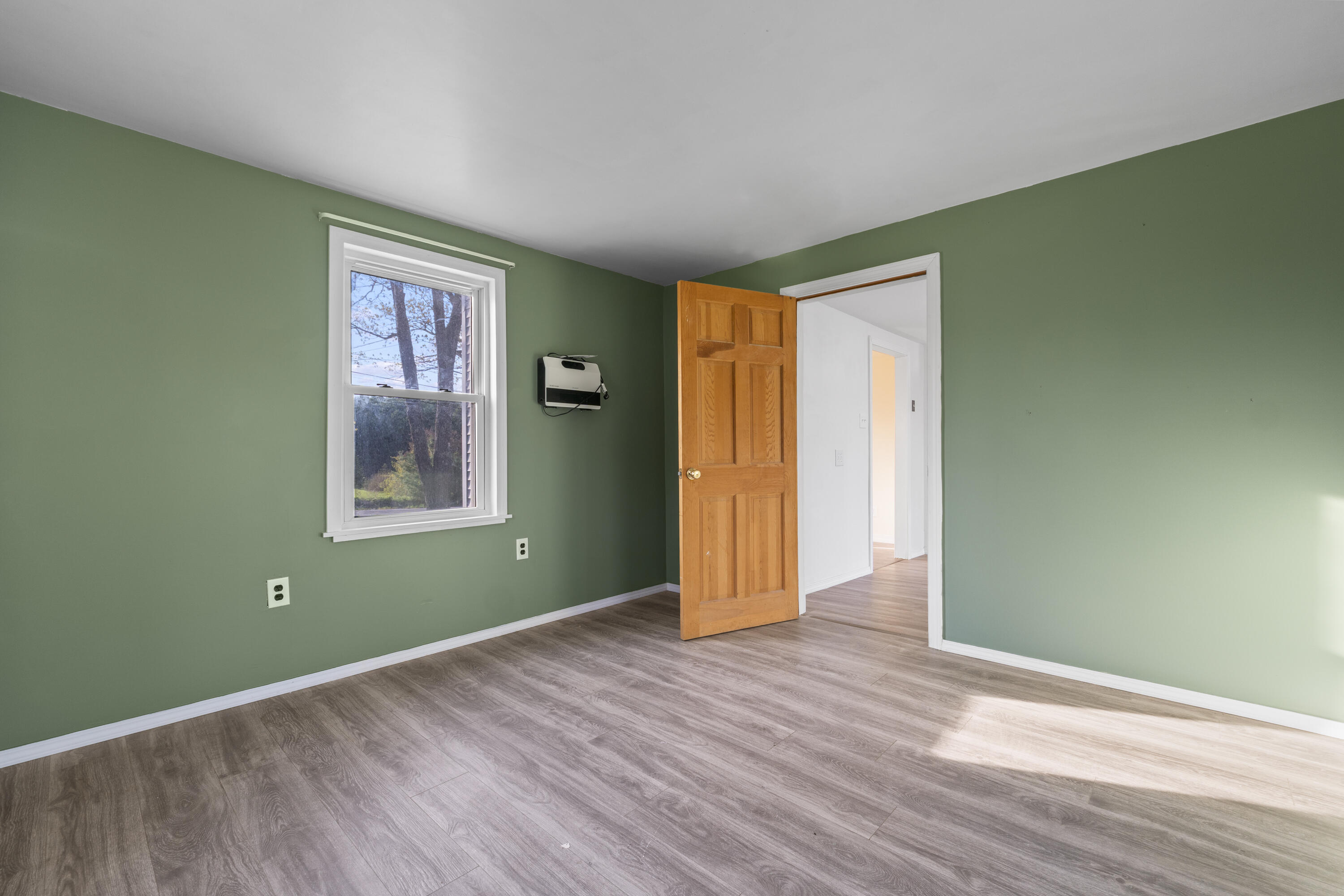 441 Middle Road