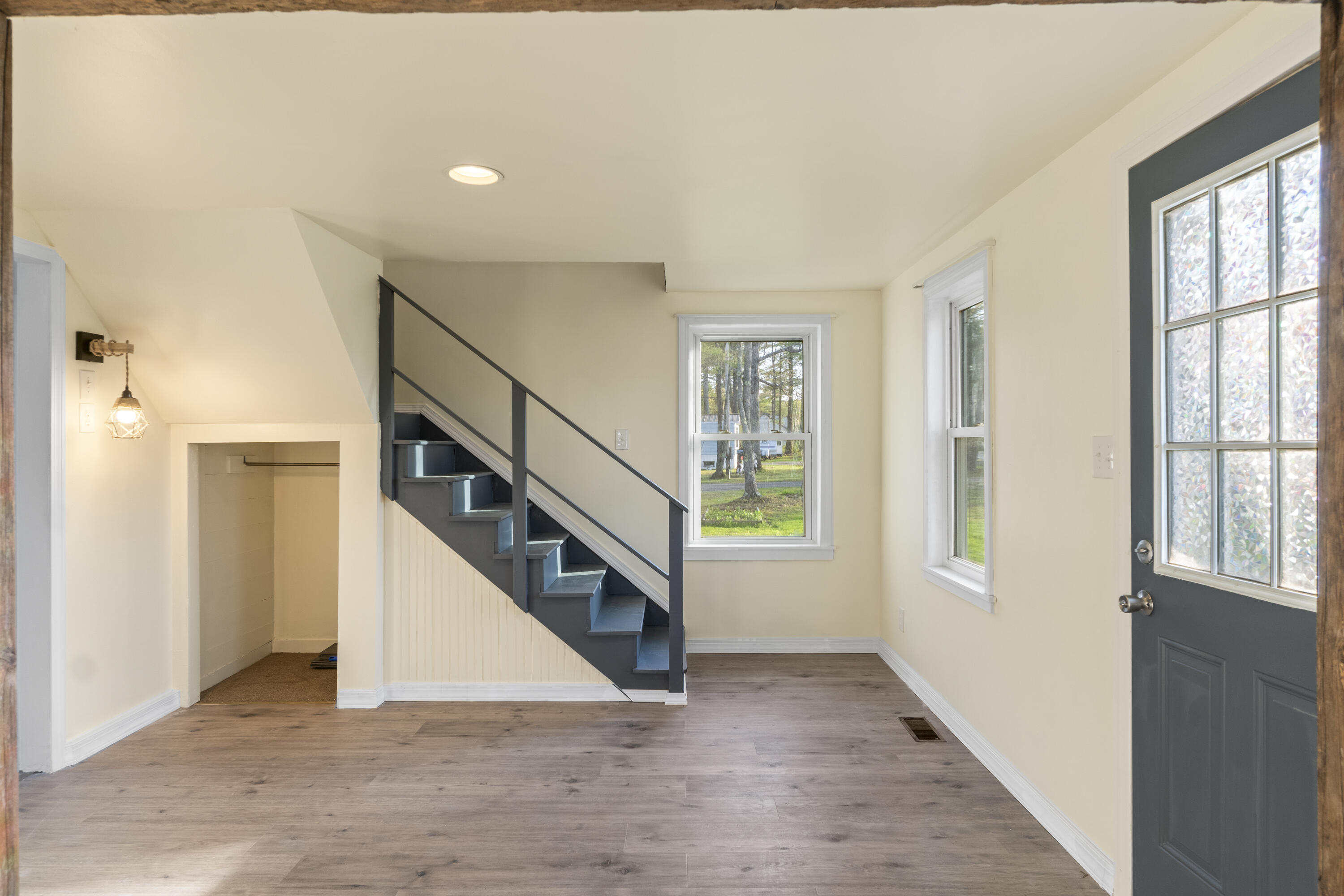 441 Middle Road