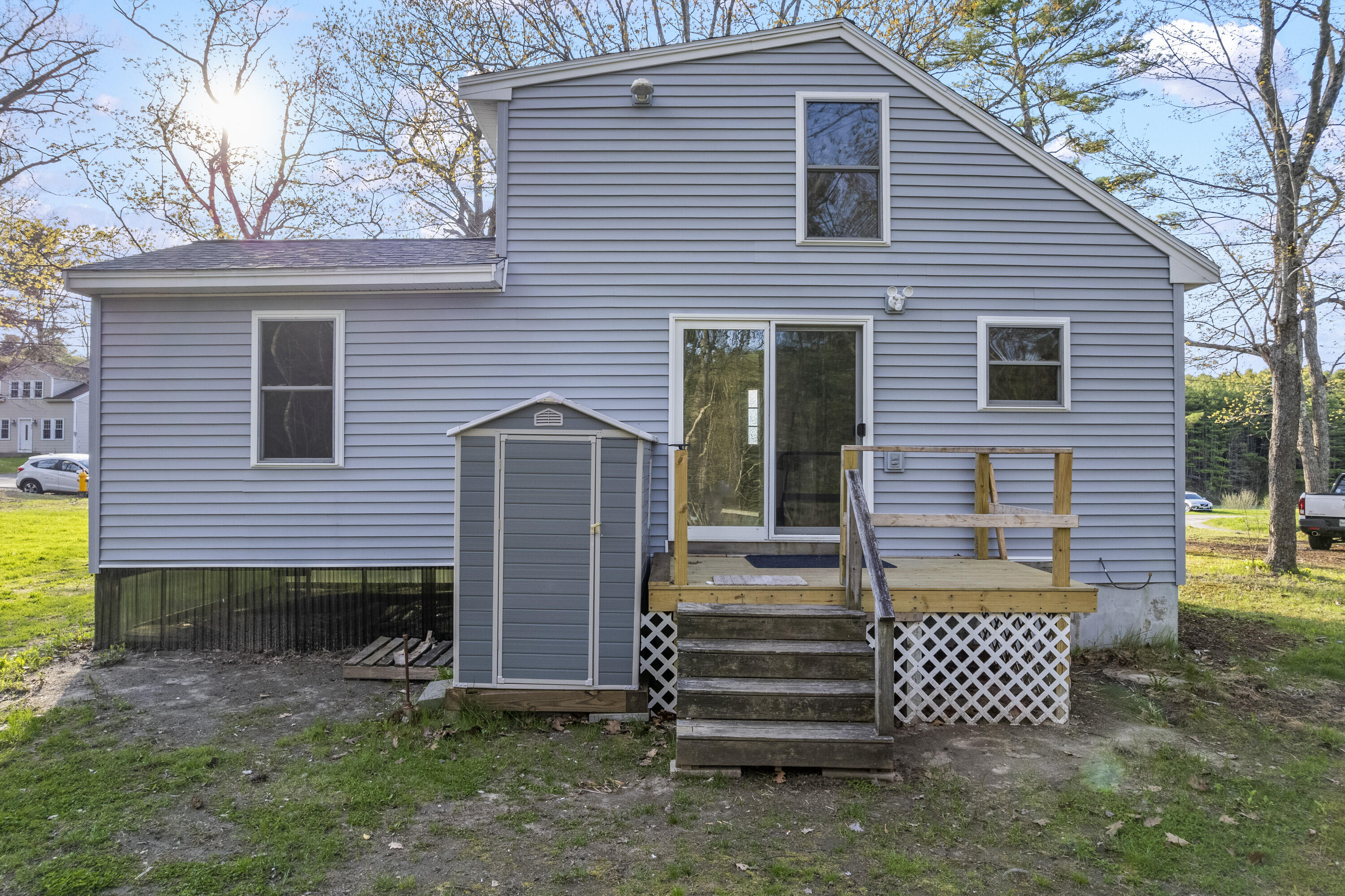 441 Middle Road
