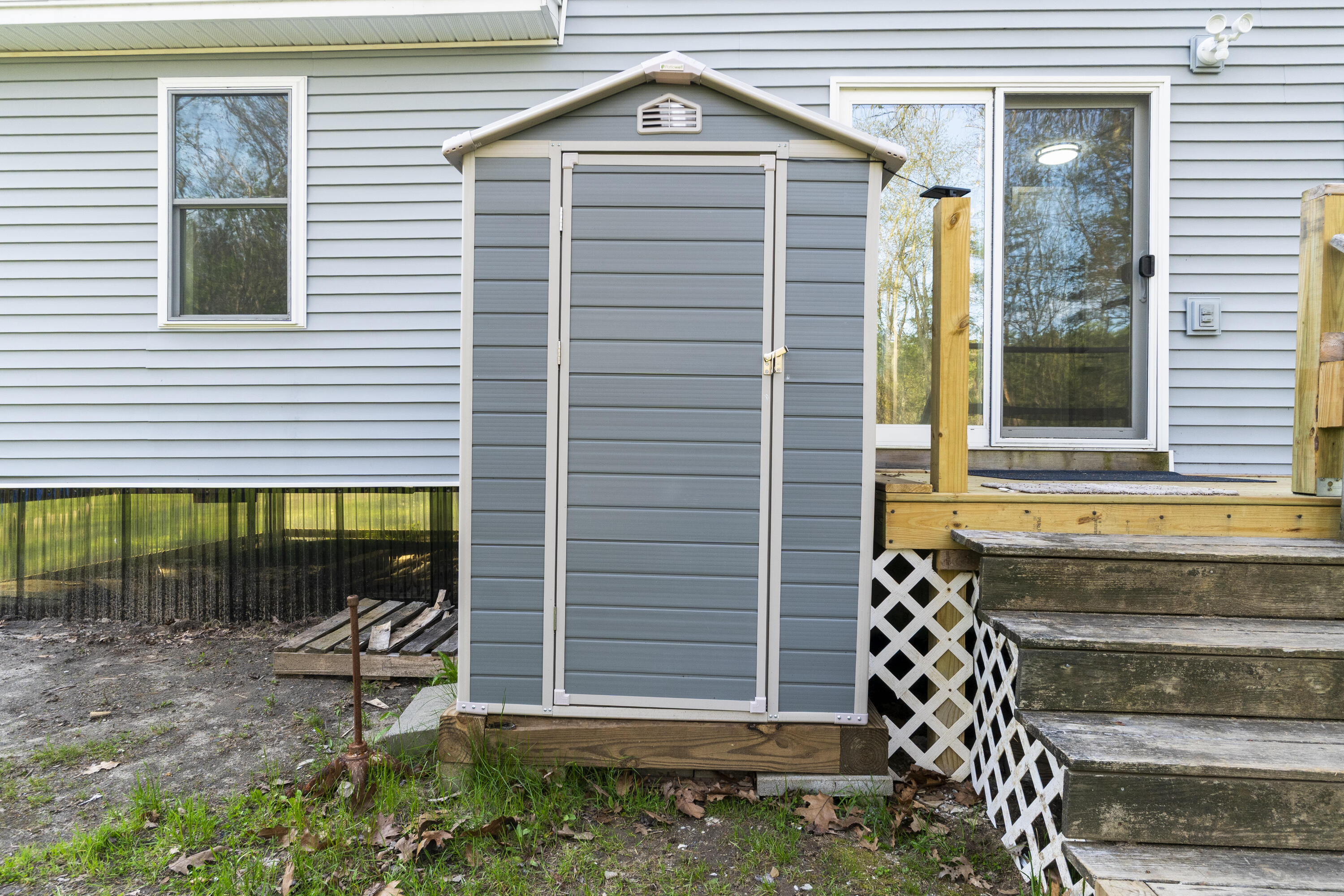441 Middle Road
