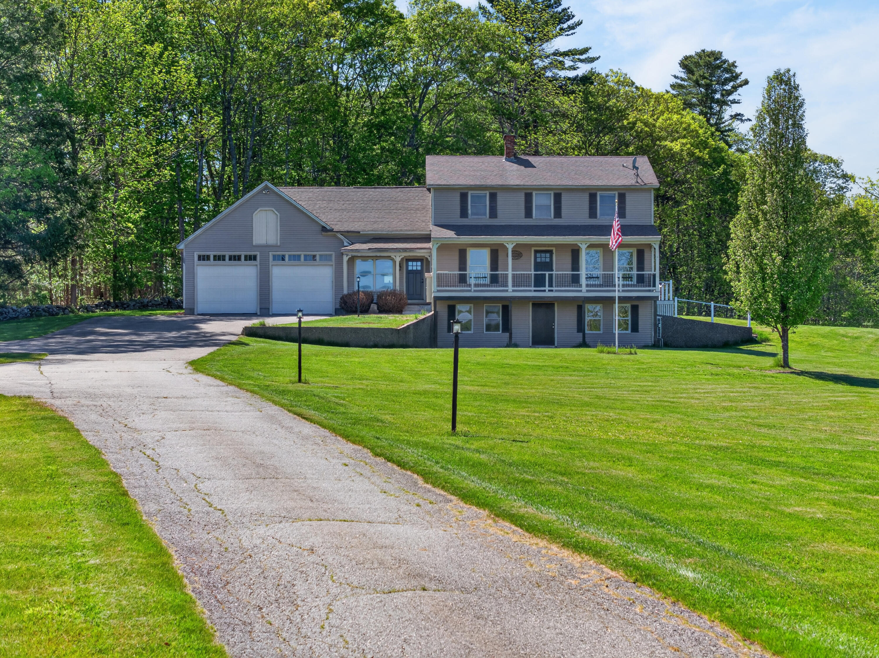 467 Bay Road