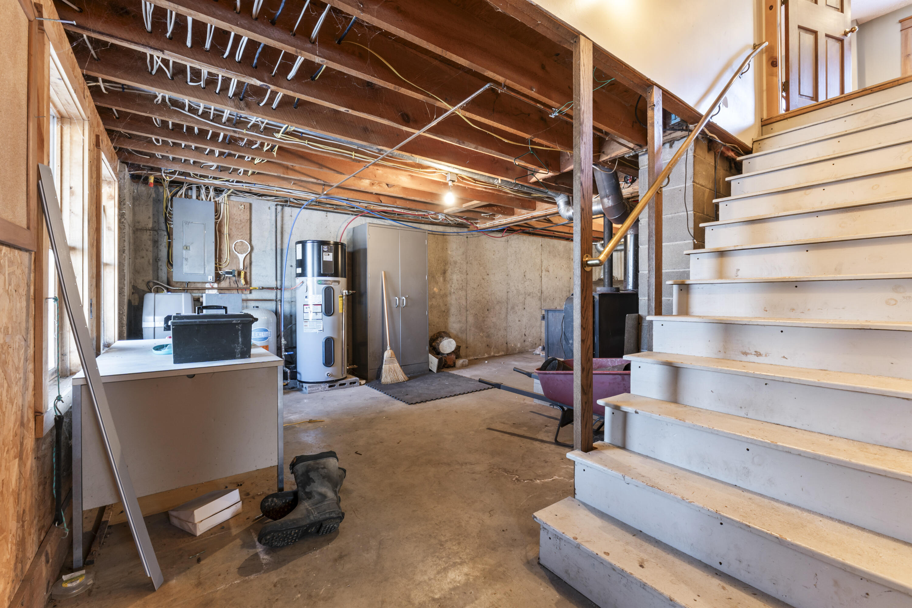 467 Bay Road