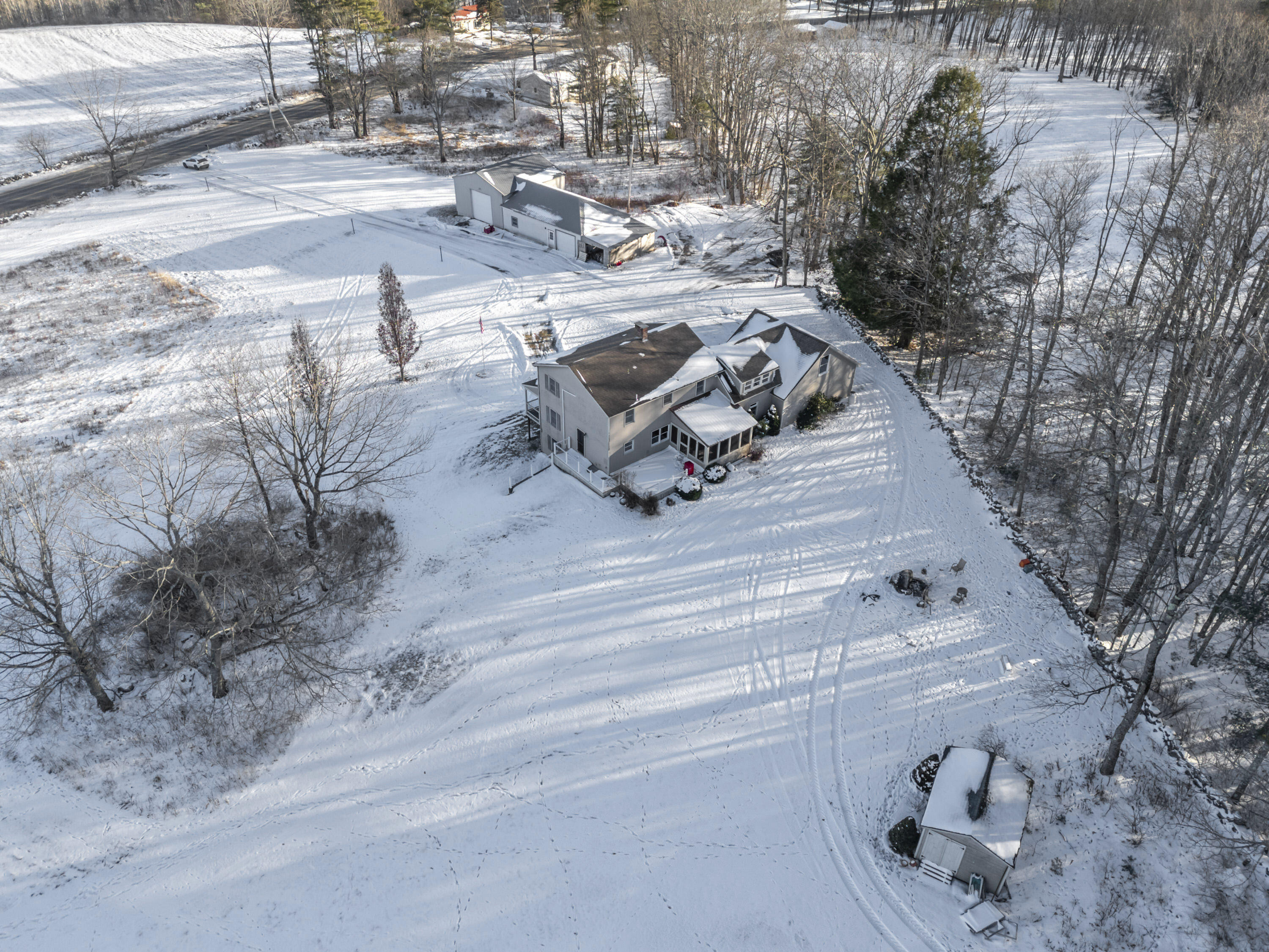 467 Bay Road